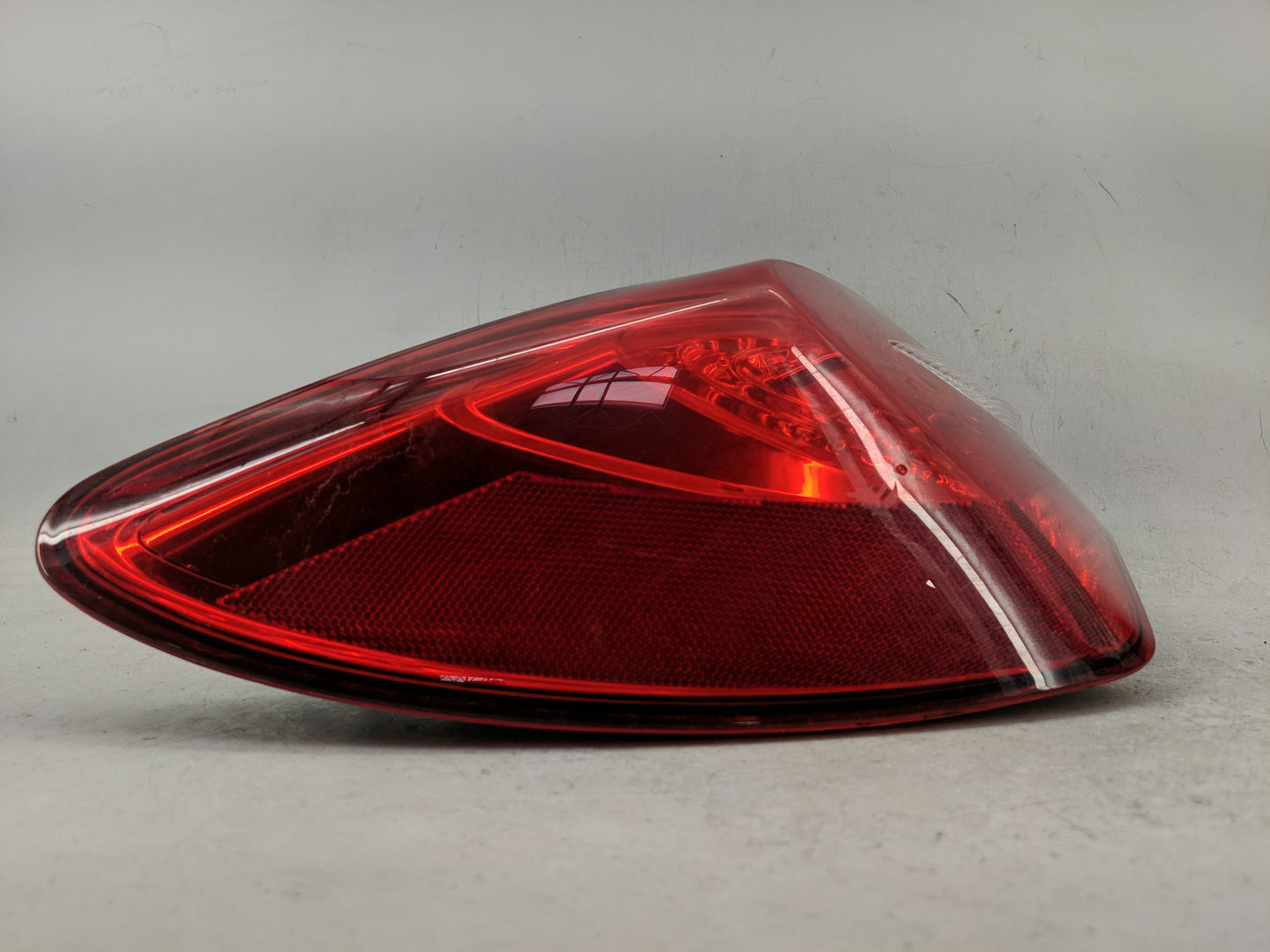 2014 Chrysler 200 Tail Light Assembly Driver Left OEM Fits OEM Used Auto Parts - Oemusedautoparts1.com