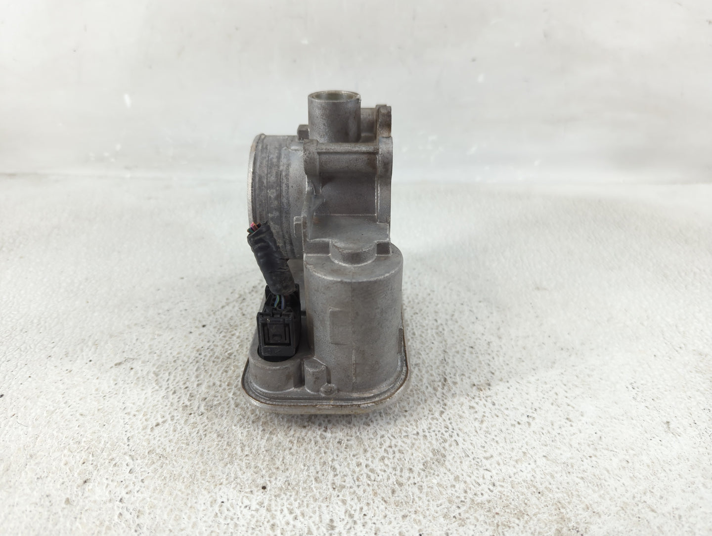 2011-2014 Chrysler 200 Throttle Body P/N:5429090 Fits Fits 2007 2008 2009 2010 2011 2012 2013 2014 2015 2016 2017 2018 OEM U