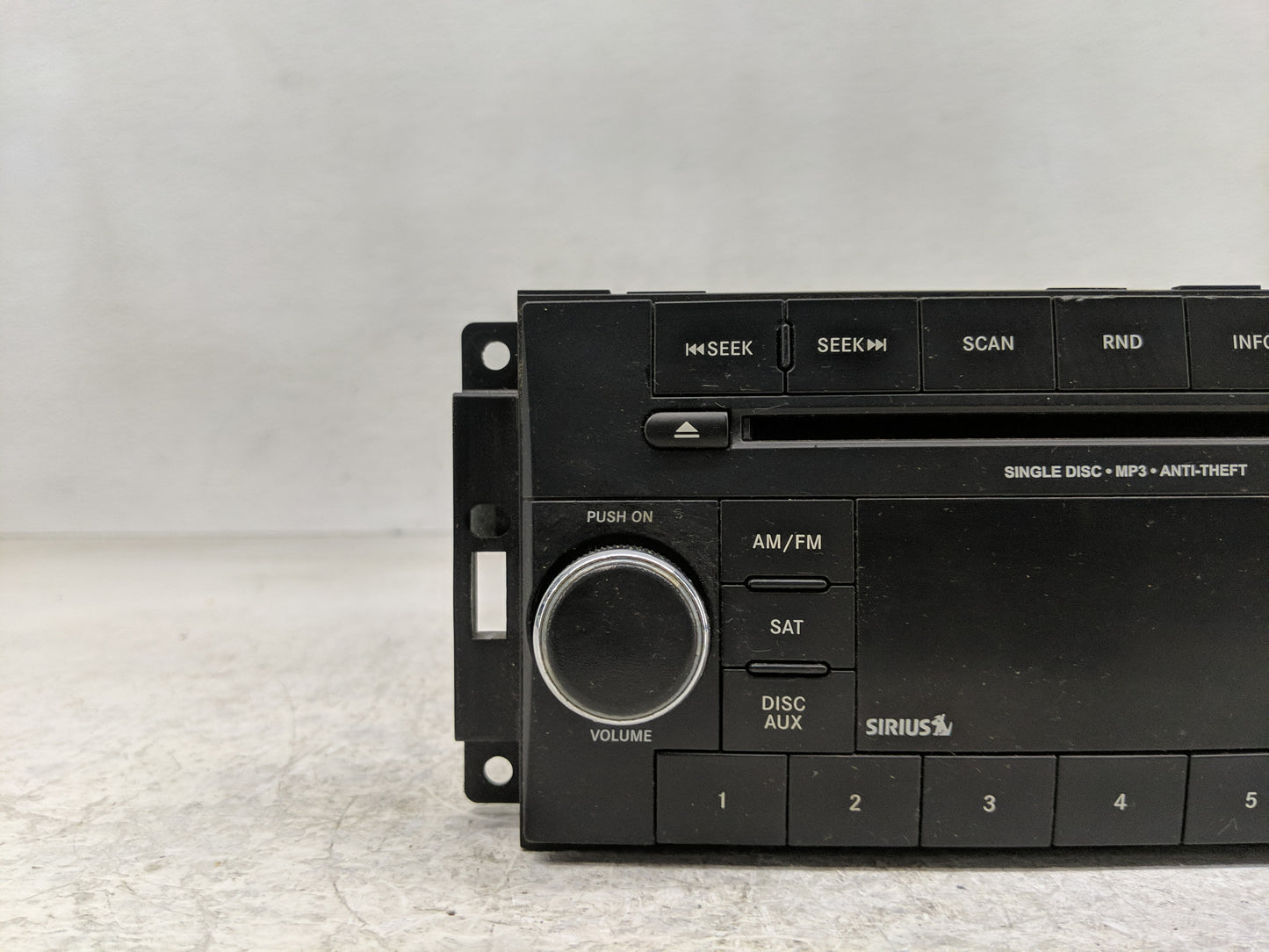 2013-2014 Chrysler 200 Radio AM FM Cd Player Receiver Replacement P/N:P05091163AC Fits Fits 2013 2014 OEM Used Auto Parts - 