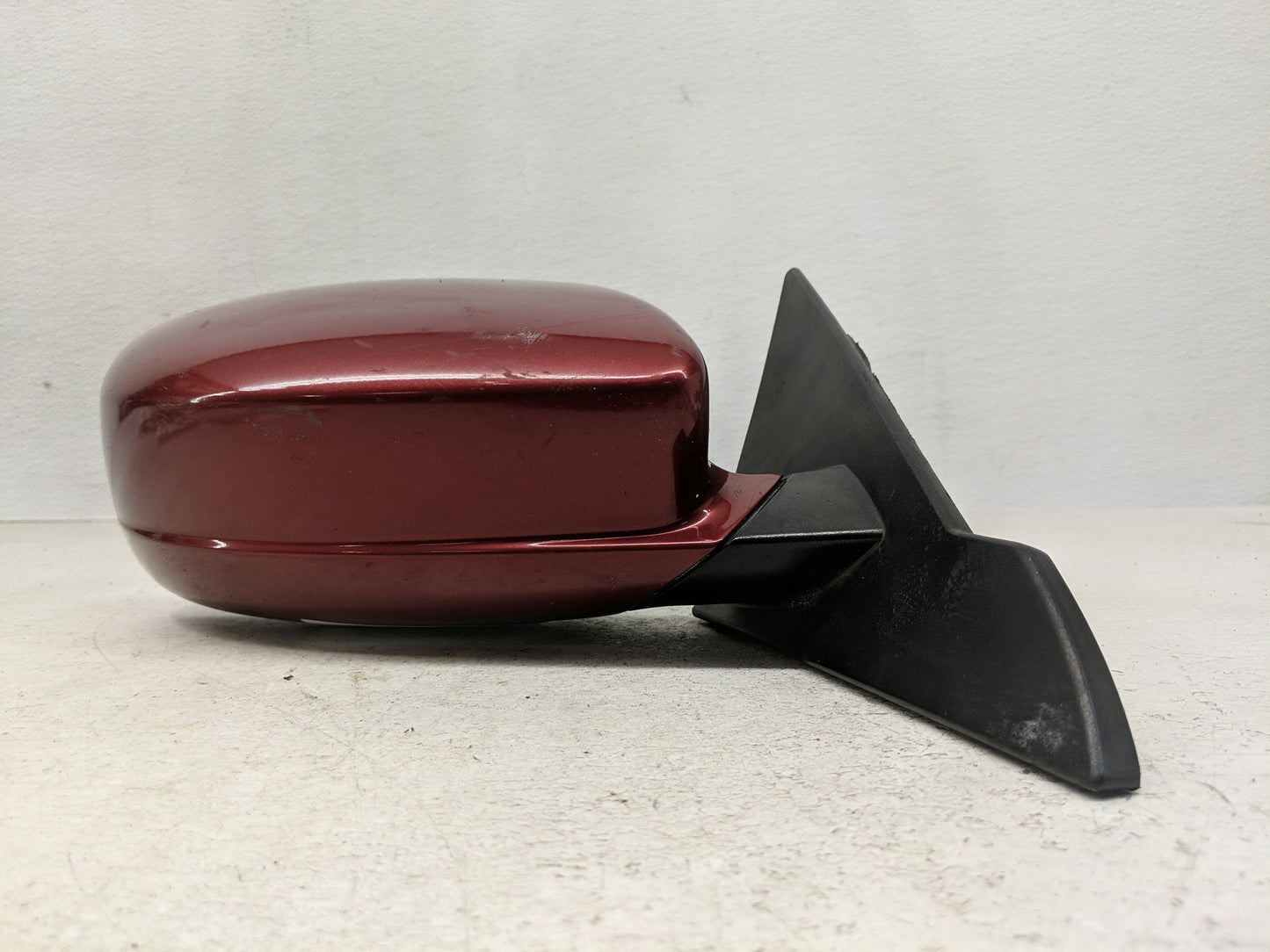 2014 Chrysler 200 Passenger Side View Mirror - Right Door Mirror OEM Used - Oemusedautoparts1.com