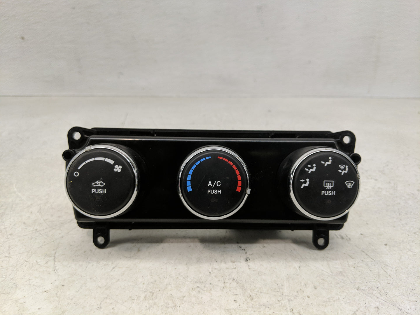 2011-2014 Chrysler 200 Climate Control Module Temperature AC/Heater Replacement Fits Fits 2010 2011 2012 2013 2014 OEM Used 