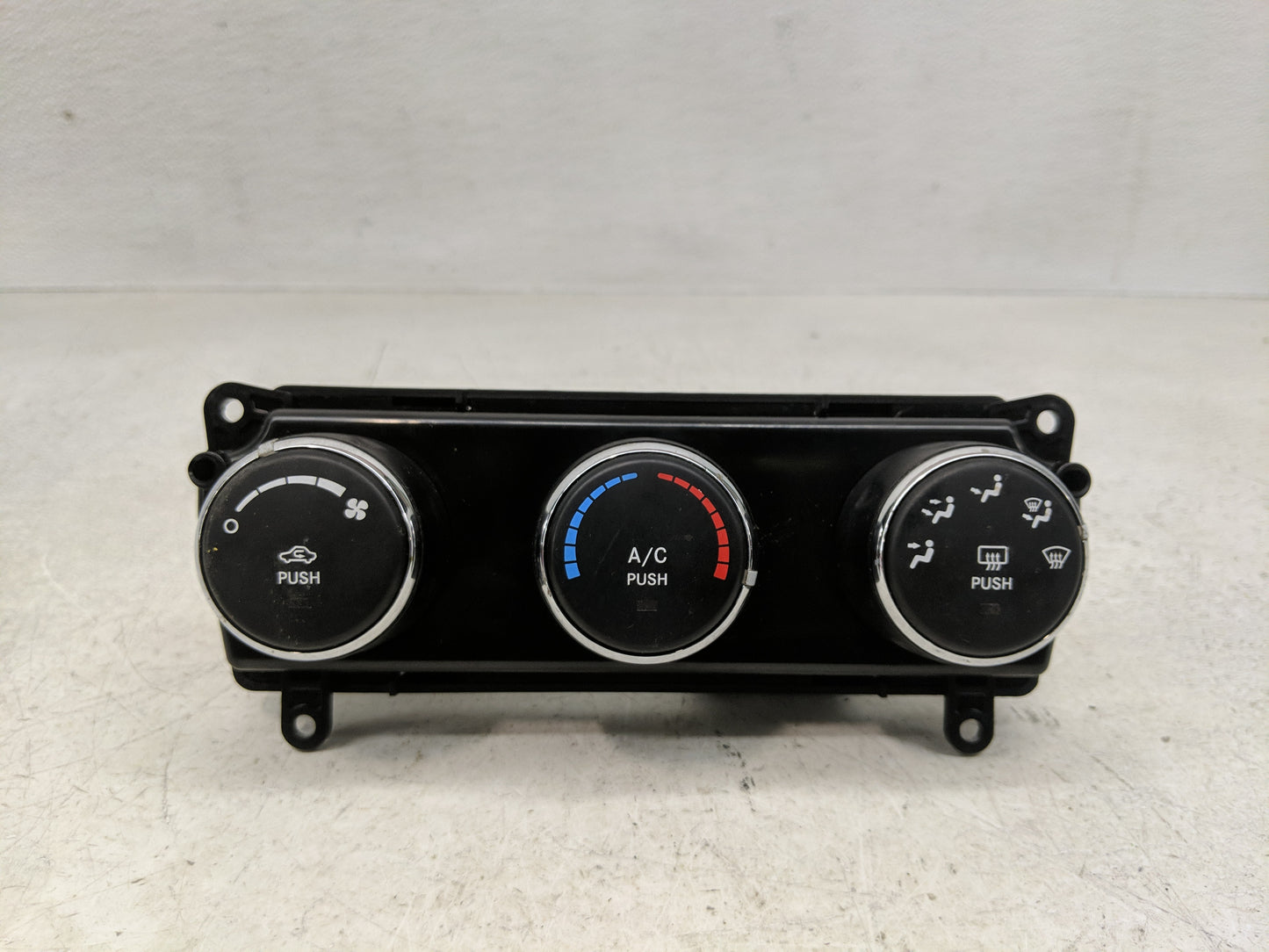 2011-2014 Chrysler 200 Climate Control Module Temperature AC/Heater Replacement Fits Fits 2010 2011 2012 2013 2014 OEM Used 