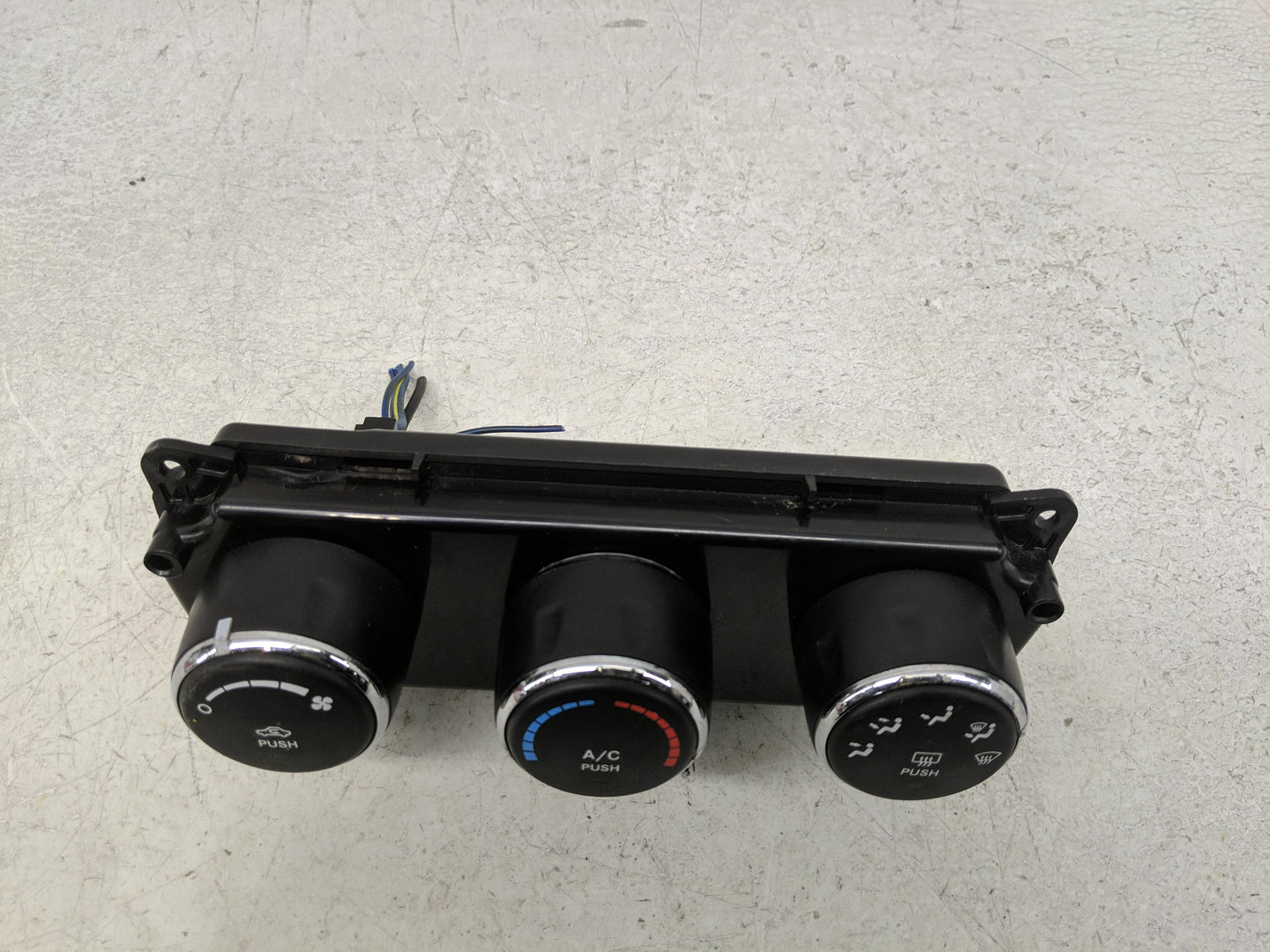 2011-2014 Chrysler 200 Climate Control Module Temperature AC/Heater Replacement Fits Fits 2010 2011 2012 2013 2014 OEM Used 