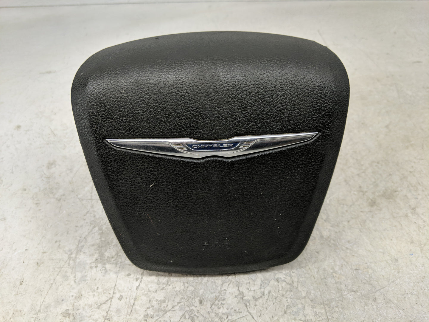 2011-2014 Chrysler 200 Air Bag Driver Left Steering Wheel Mounted P/N:P1TV56DX9AD Fits Fits 2011 2012 2013 2014 OEM Used Aut