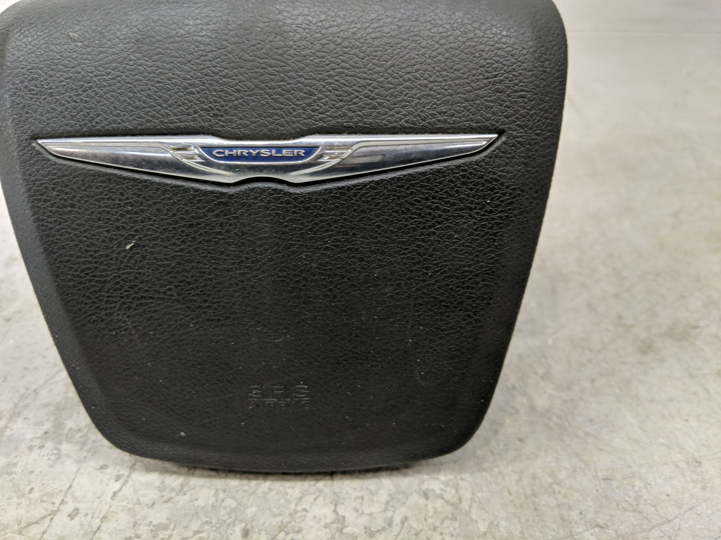 2011-2014 Chrysler 200 Air Bag Driver Left Steering Wheel Mounted P/N:P1TV56DX9AD Fits Fits 2011 2012 2013 2014 OEM Used Aut