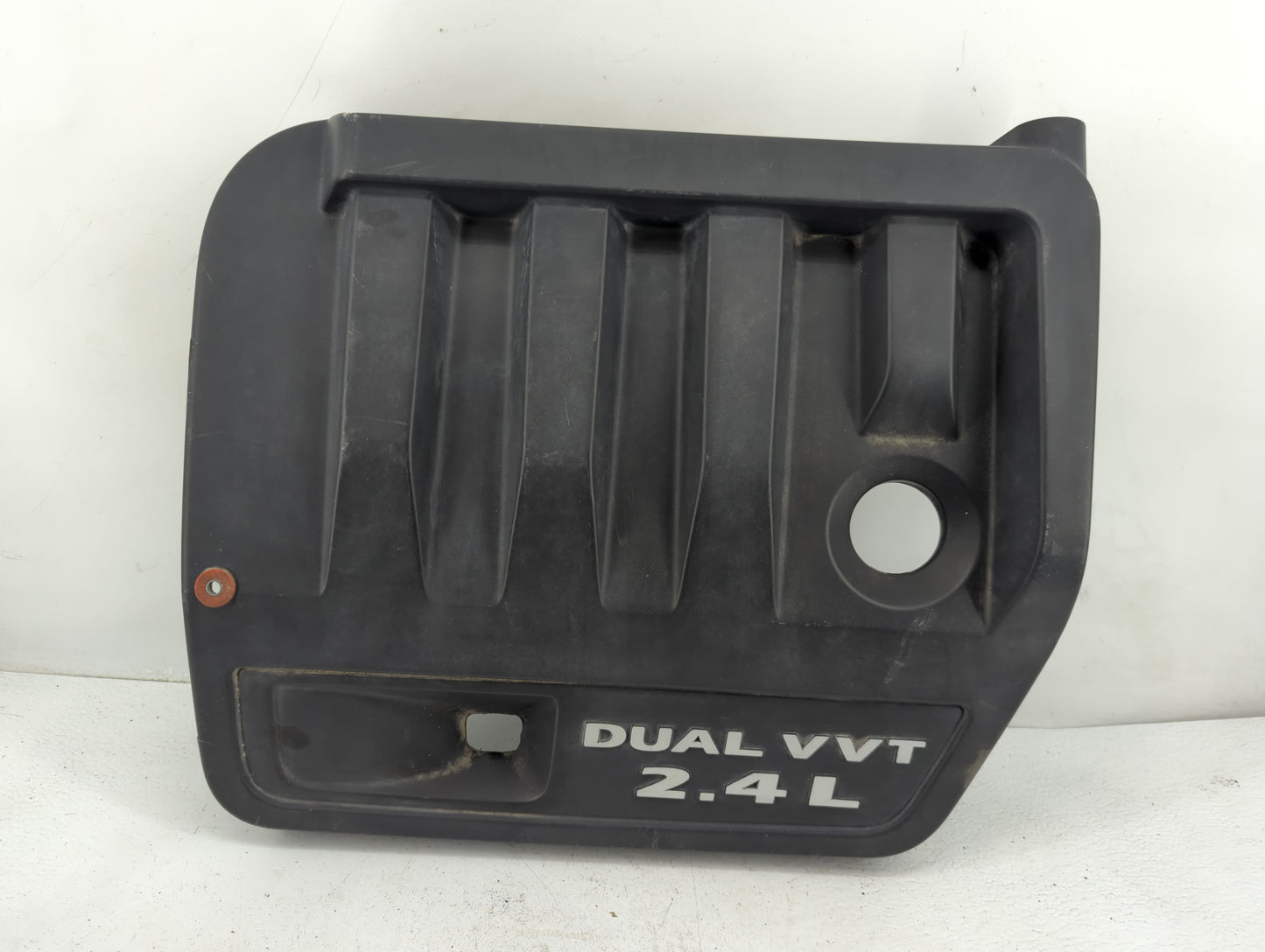 2014 Chrysler 200 Engine Cover - Oemusedautoparts1.com