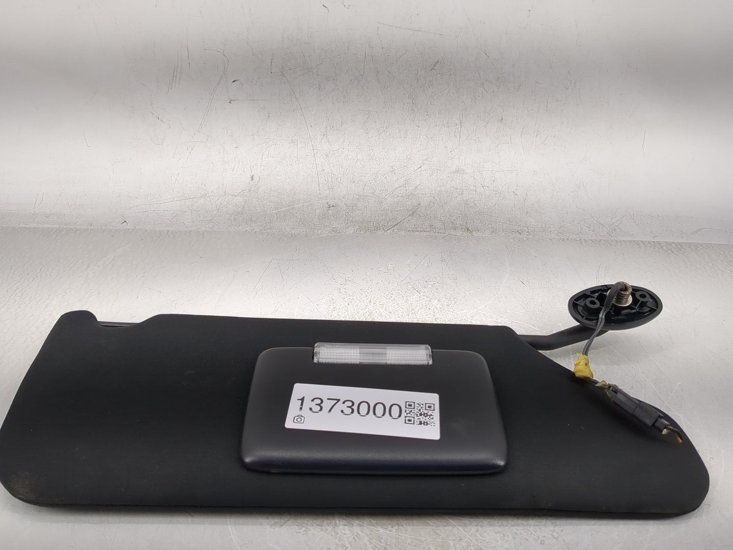 2011-2014 Chrysler 200 Sun Visor Shade Replacement Passenger Right Mirror Fits Fits 2011 2012 2013 2014 OEM Used Auto Parts 