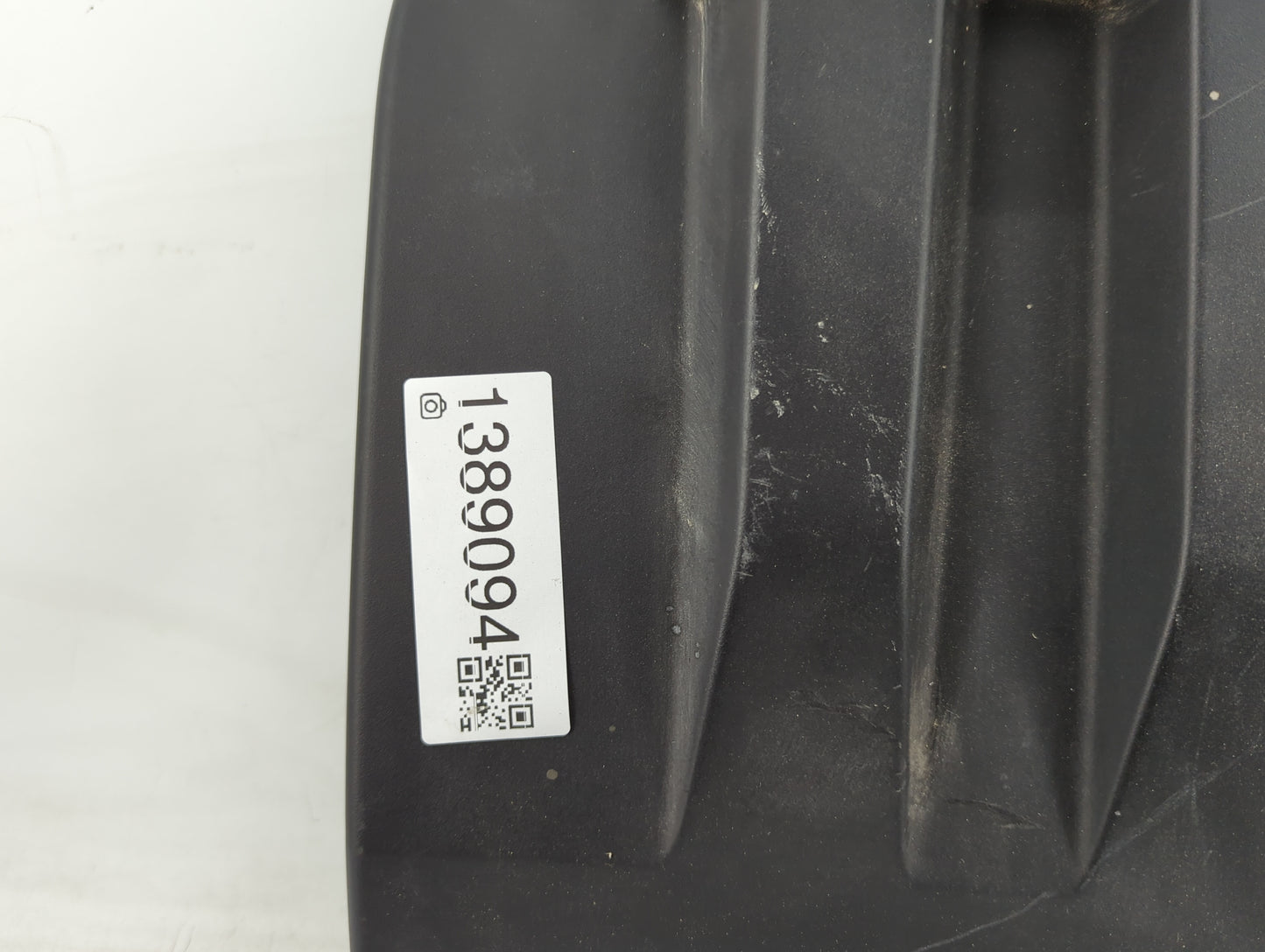 2014 Chrysler 200 Engine Cover - Oemusedautoparts1.com