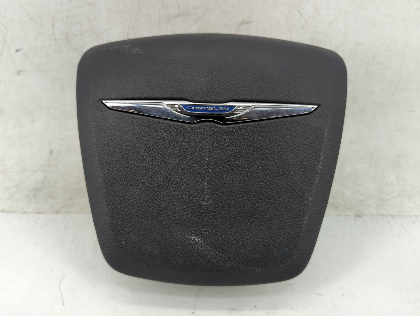 2011-2014 Chrysler 200 Air Bag Driver Left Steering Wheel Mounted Fits Fits 2011 2012 2013 2014 OEM Used Auto Parts - Oemuse
