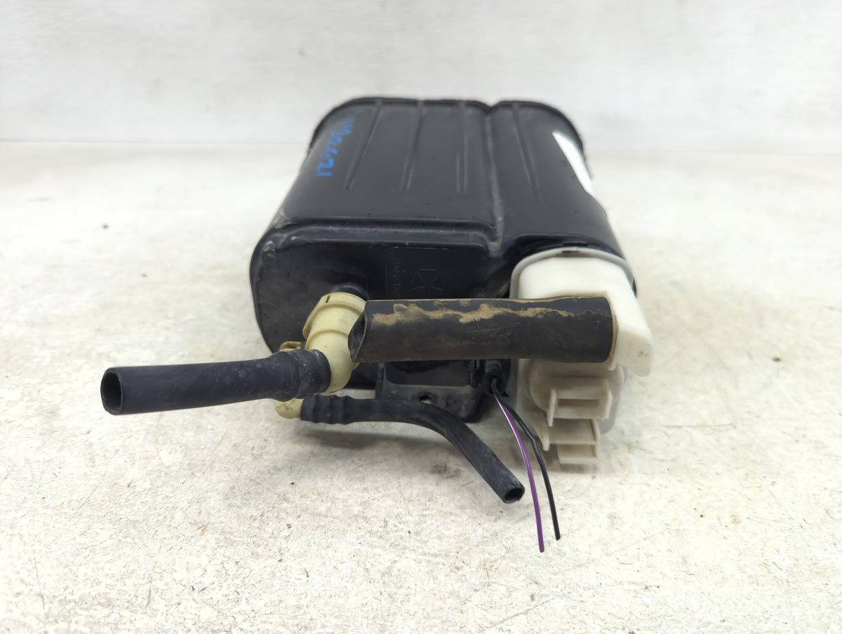 2014 Chrysler 200 Fuel Vapor Charcoal Canister - Oemusedautoparts1.com