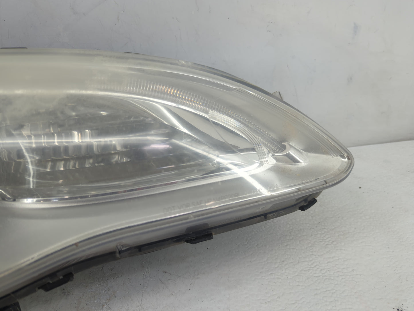2013-2014 Chrysler 200 Passenger Right Oem Head Light Headlight Lamp - Oemusedautoparts1.com