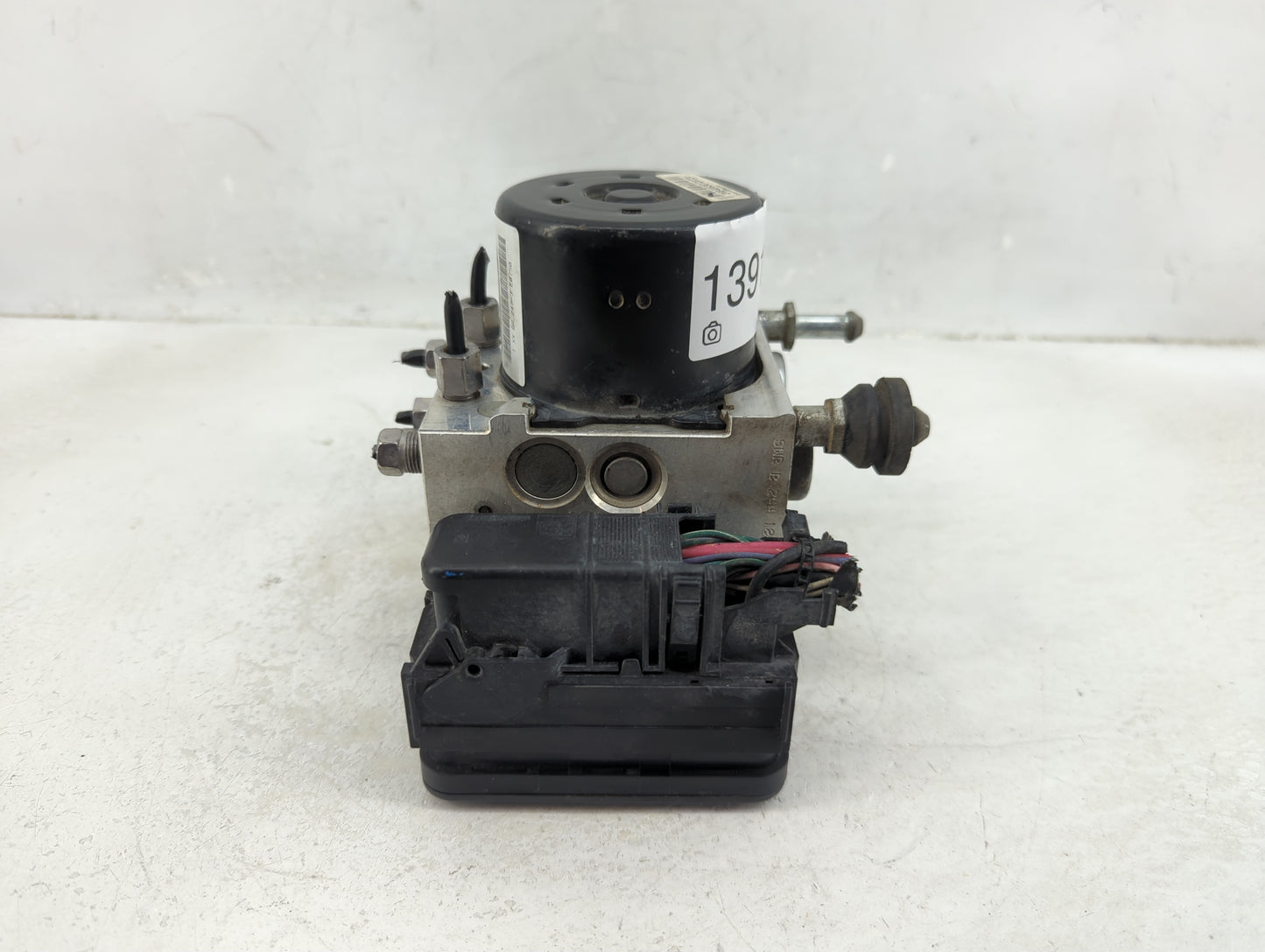 2011-2014 Chrysler 200 ABS Pump Control Module Replacement P/N:4137150E489 P68085222AD Fits Fits 2010 2011 2012 2013 2014 OE