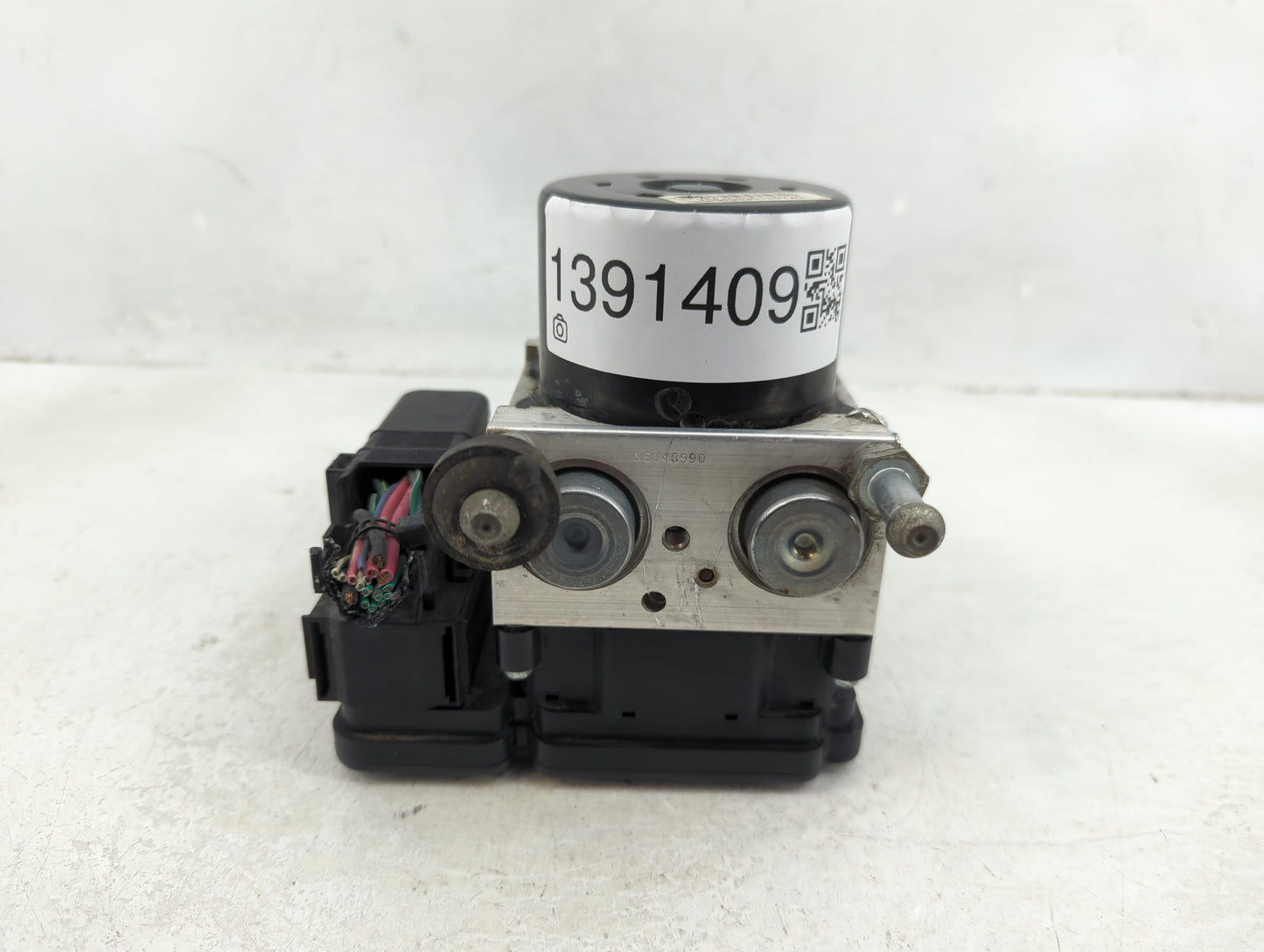 2011-2014 Chrysler 200 ABS Pump Control Module Replacement P/N:4137150E489 P68085222AD Fits Fits 2010 2011 2012 2013 2014 OE