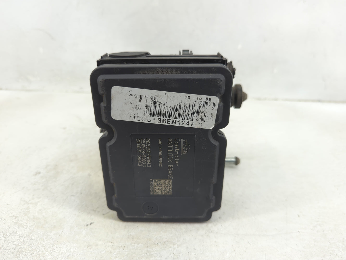 2011-2014 Chrysler 200 ABS Pump Control Module Replacement P/N:4137150E489 P68085222AD Fits Fits 2010 2011 2012 2013 2014 OE