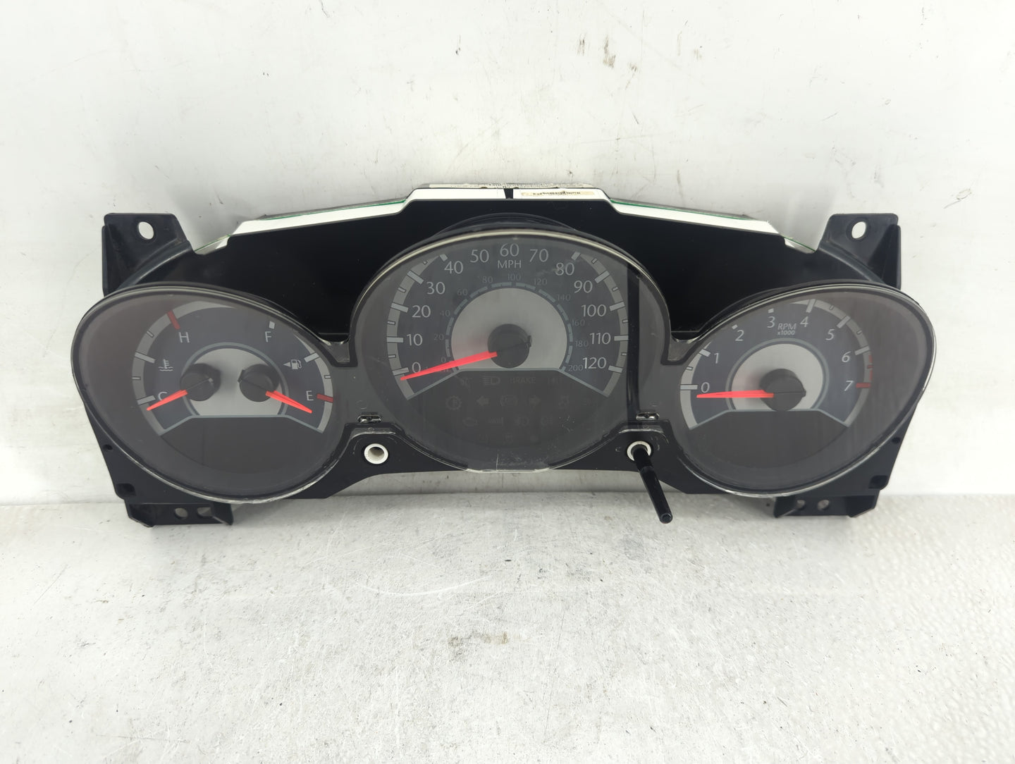 2011-2014 Chrysler 200 Instrument Cluster Speedometer Gauges P/N:P56046512AH Fits Fits 2011 2012 2013 2014 OEM Used Auto Par