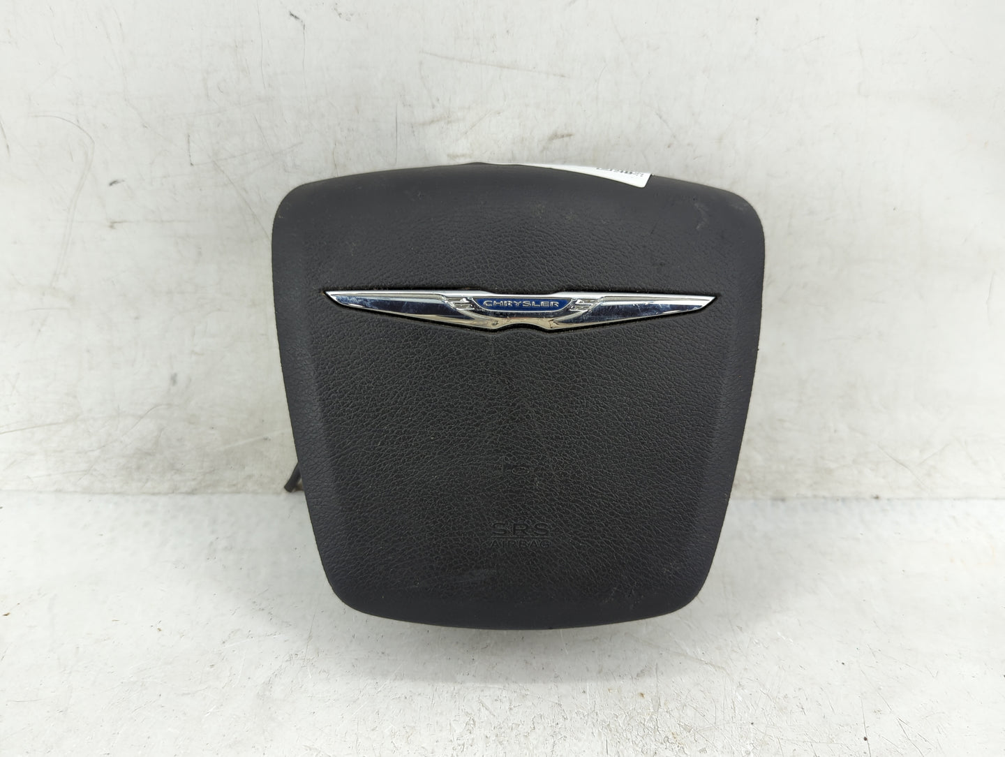 2011-2014 Chrysler 200 Air Bag Driver Left Steering Wheel Mounted Fits Fits 2011 2012 2013 2014 OEM Used Auto Parts - Oemuse
