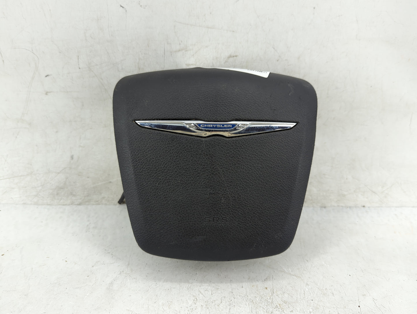 2011-2014 Chrysler 200 Air Bag Driver Left Steering Wheel Mounted Fits Fits 2011 2012 2013 2014 OEM Used Auto Parts - Oemuse