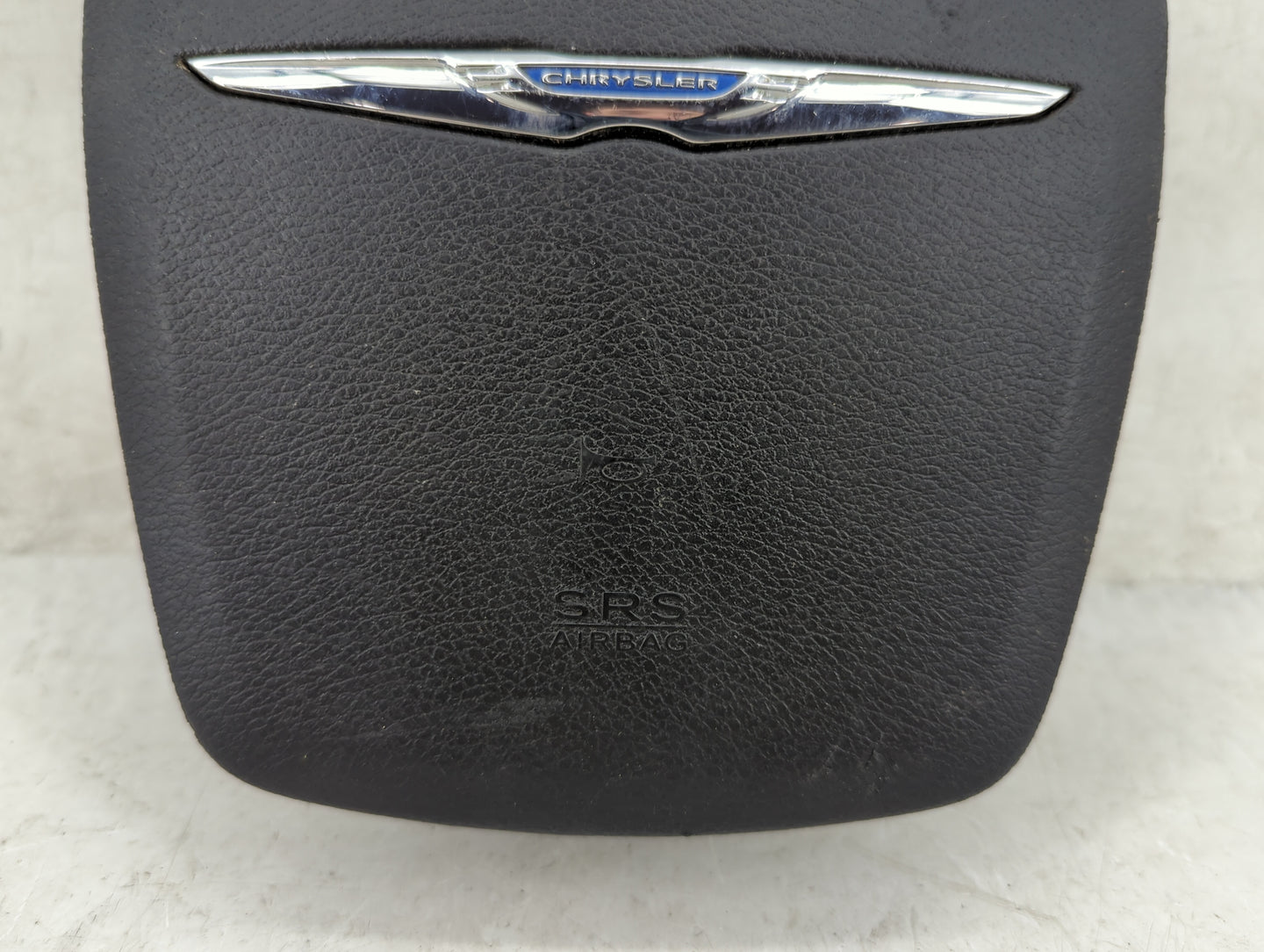 2011-2014 Chrysler 200 Air Bag Driver Left Steering Wheel Mounted Fits Fits 2011 2012 2013 2014 OEM Used Auto Parts - Oemuse
