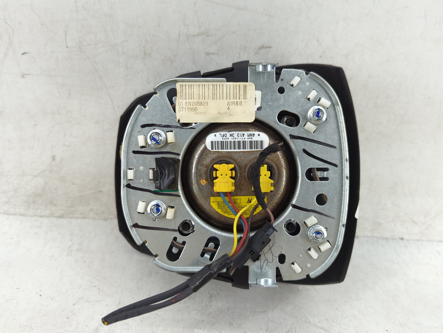 2011-2014 Chrysler 200 Air Bag Driver Left Steering Wheel Mounted Fits Fits 2011 2012 2013 2014 OEM Used Auto Parts - Oemuse