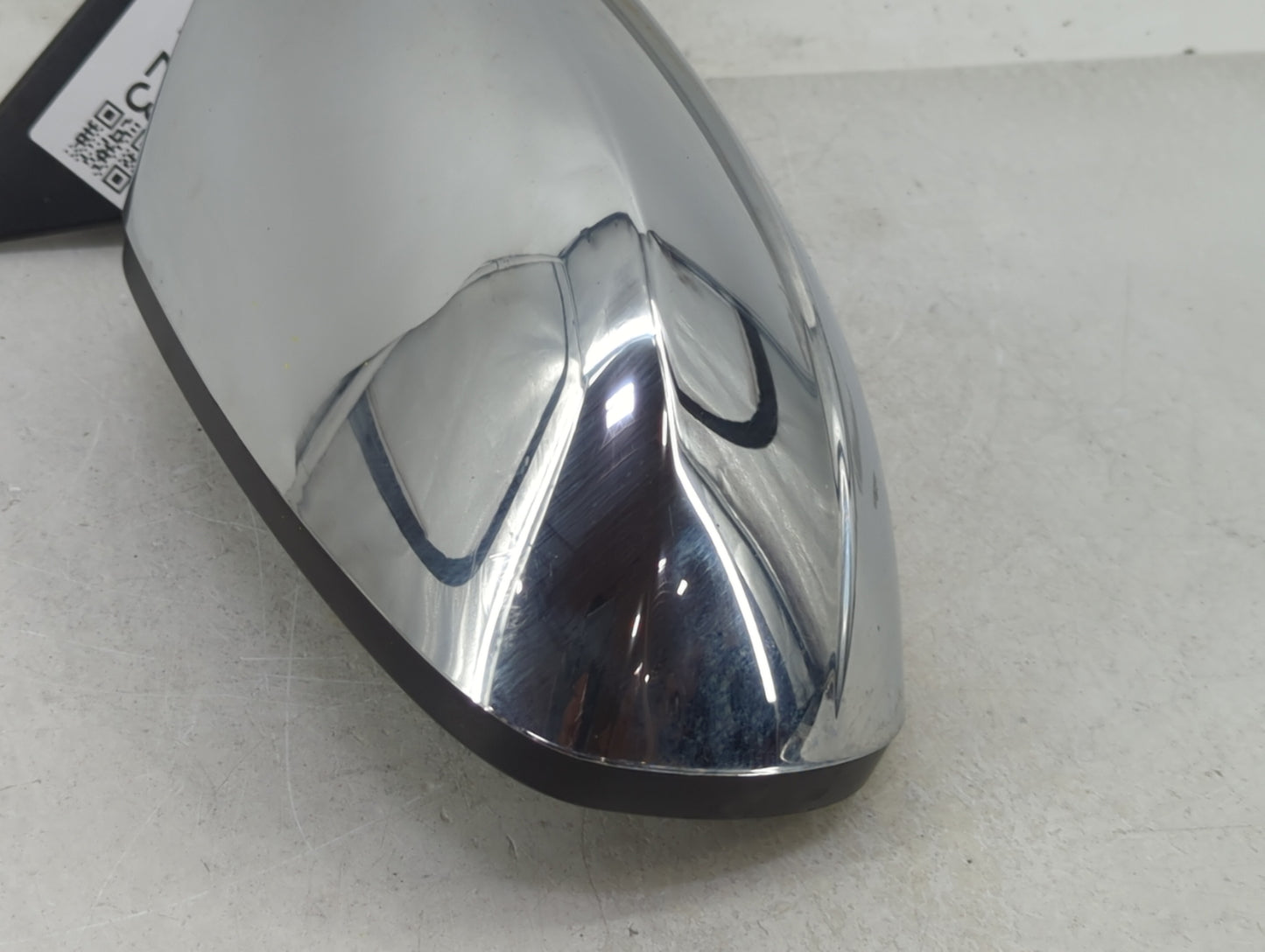 2011-2014 Chrysler 200 Passenger Side View Mirror - Right Door Mirror OEM Used - Oemusedautoparts1.com