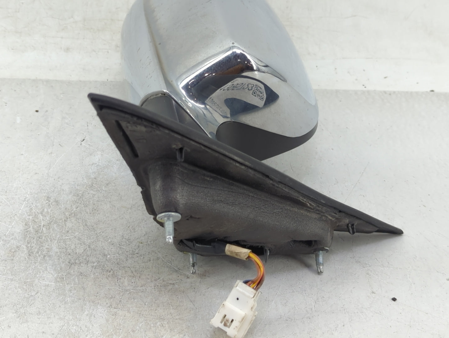 2011-2014 Chrysler 200 Passenger Side View Mirror - Right Door Mirror OEM Used - Oemusedautoparts1.com