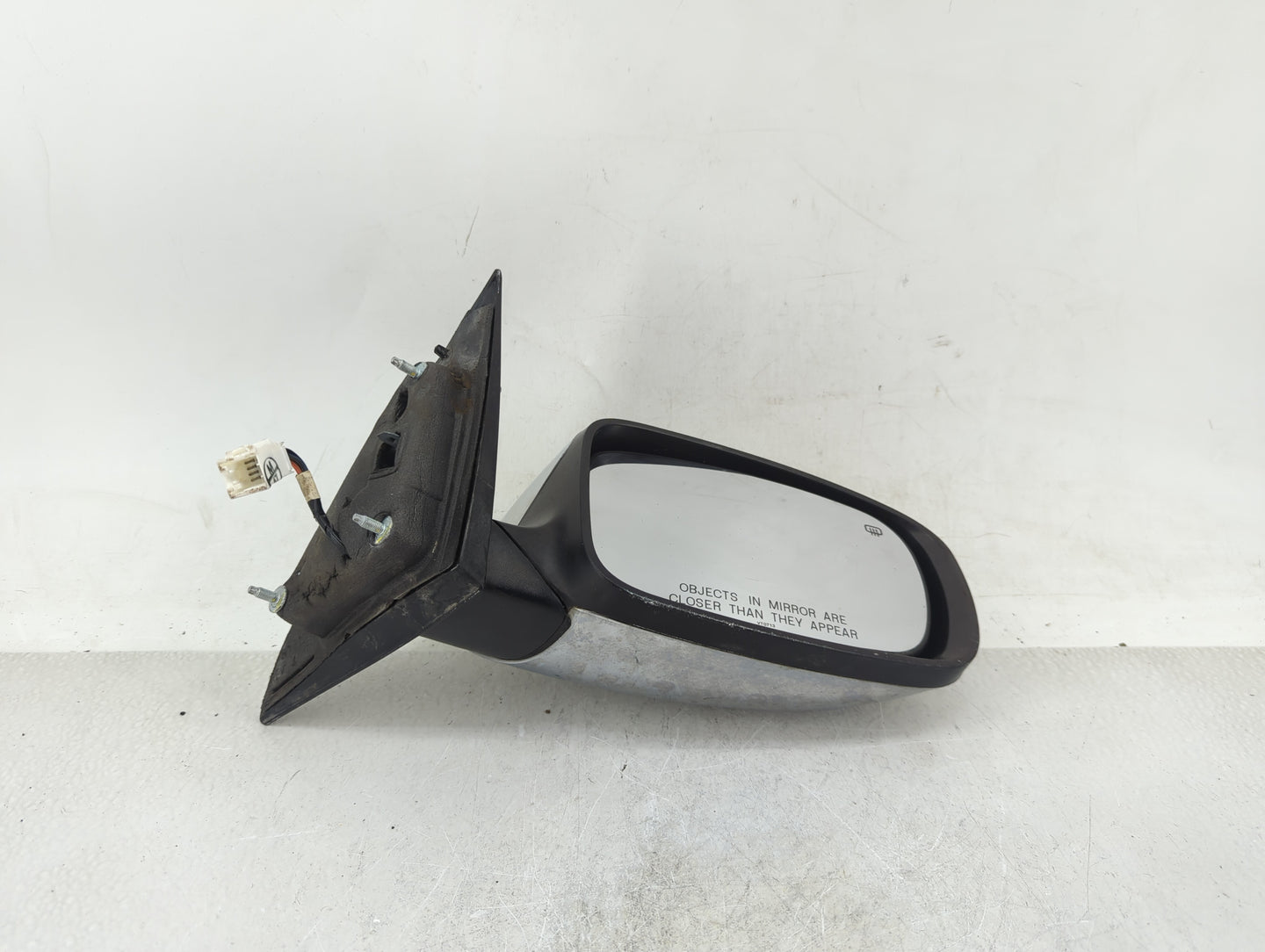 2011-2014 Chrysler 200 Passenger Side View Mirror - Right Door Mirror OEM Used - Oemusedautoparts1.com
