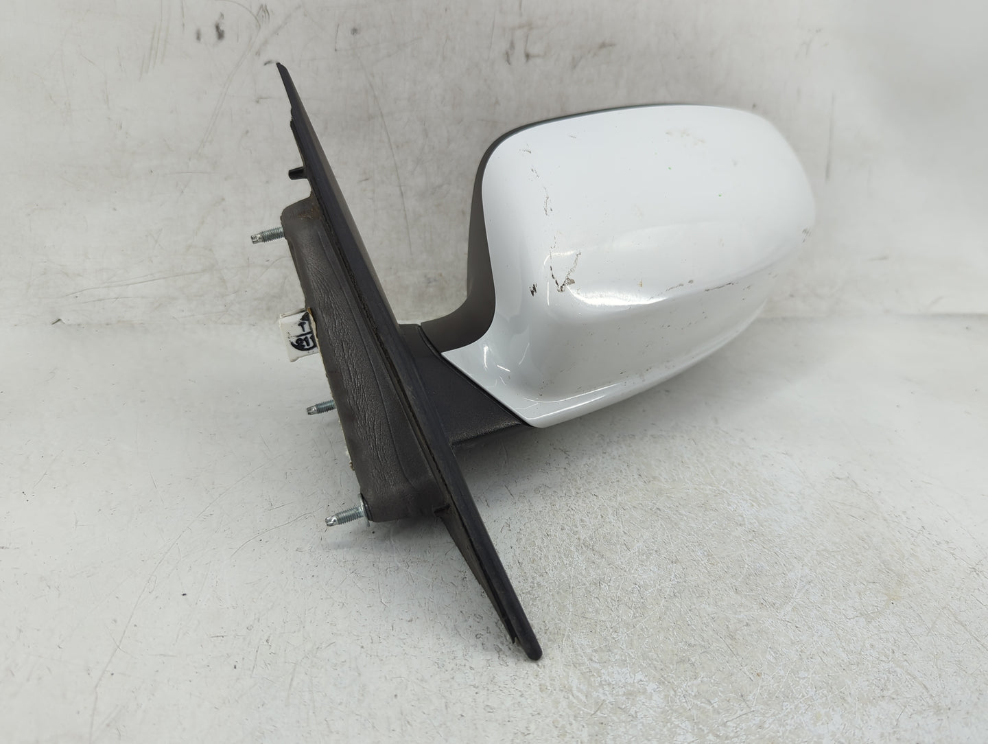 2011-2014 Chrysler 200 Driver Side View Mirror - Left Door Mirror OEM Used - Oemusedautoparts1.com