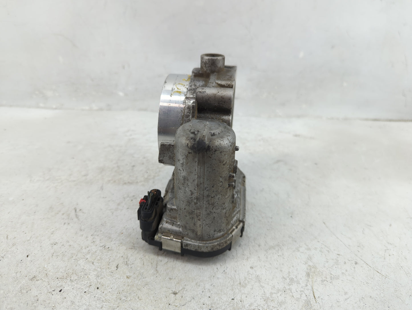 2011-2017 Chrysler 200 Throttle Body P/N:05184349AC Fits Fits 2011 2012 2013 2014 2015 2016 2017 2018 2019 2020 2021 2022 OE
