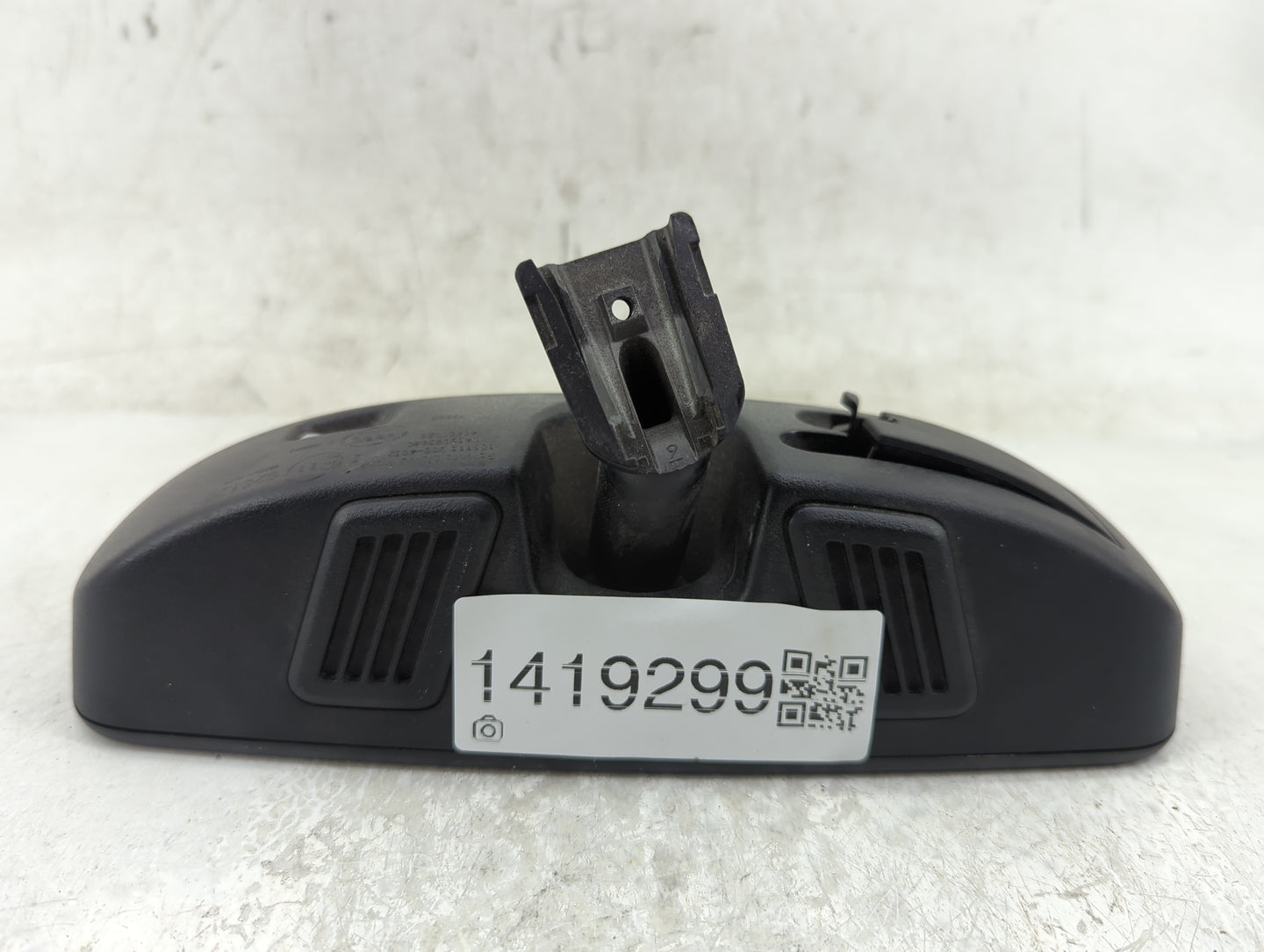 2011-2014 Chrysler 200 Interior Rear View Mirror Replacement OEM P/N:04389936AC Fits OEM Used Auto Parts - Oemusedautoparts1