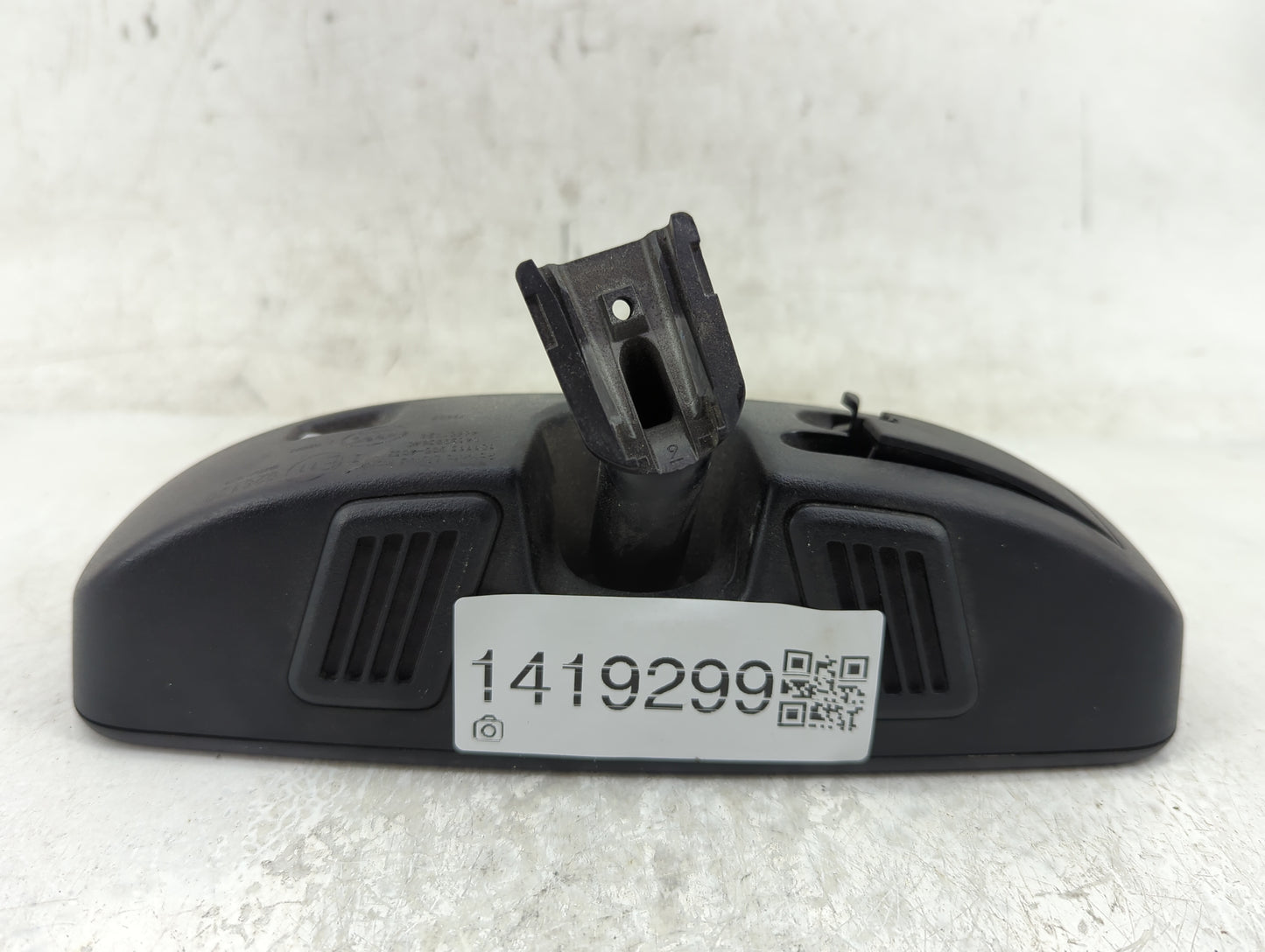 2011-2014 Chrysler 200 Interior Rear View Mirror Replacement OEM P/N:04389936AC Fits OEM Used Auto Parts - Oemusedautoparts1