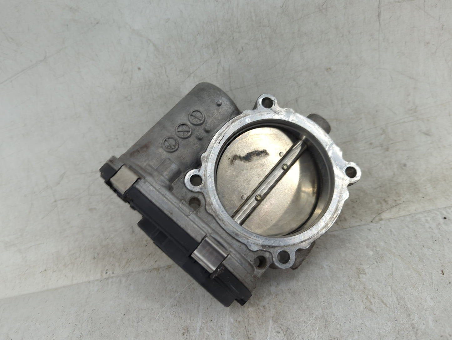 2011-2017 Chrysler 200 Throttle Body P/N:0 280 750 570 05184349AC Fits OEM Used Auto Parts - Oemusedautoparts1.com