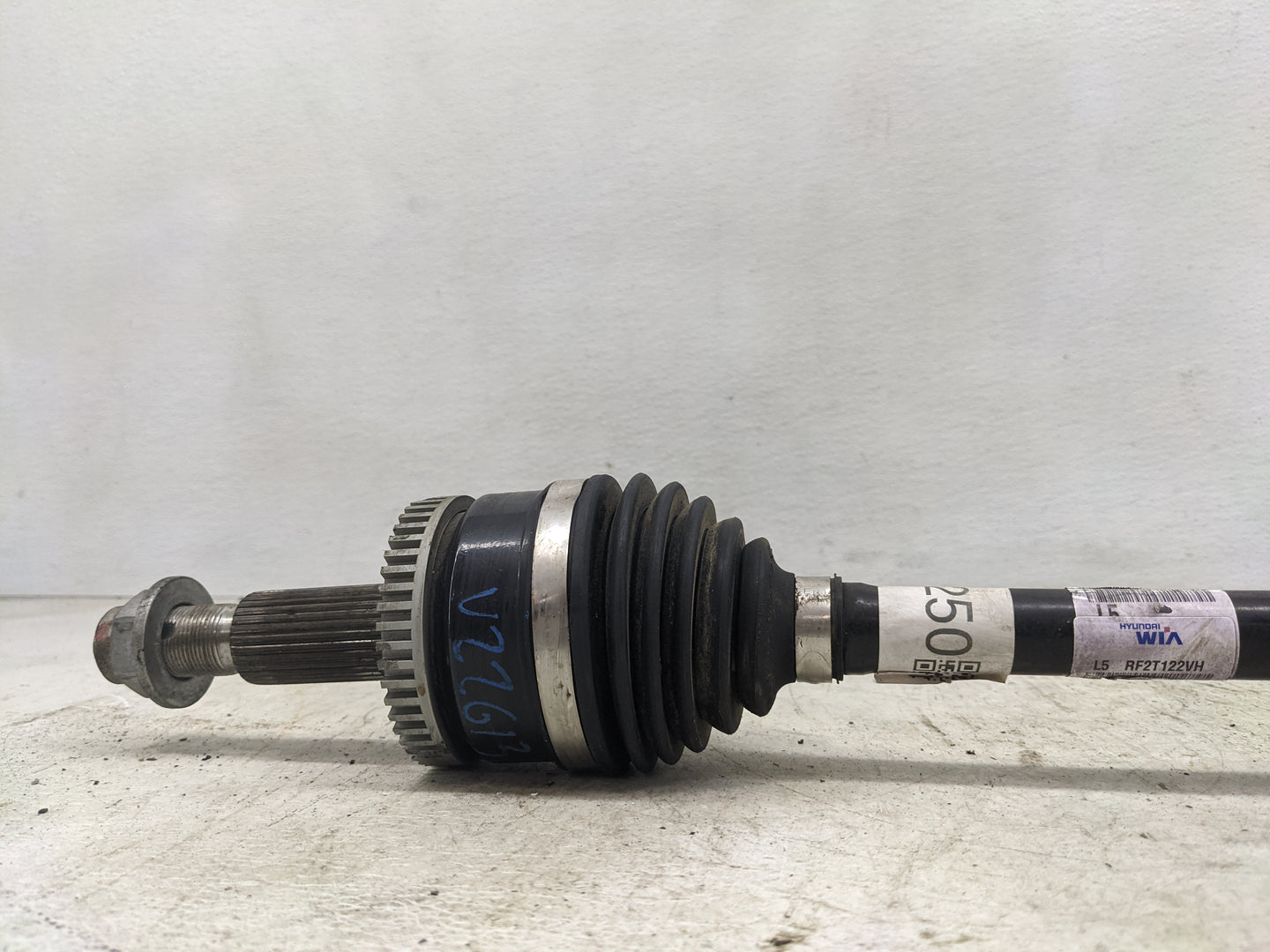 2011-2014 Chrysler 200 Axle Shaft Front Driver Cv C/v - Oemusedautoparts1.com