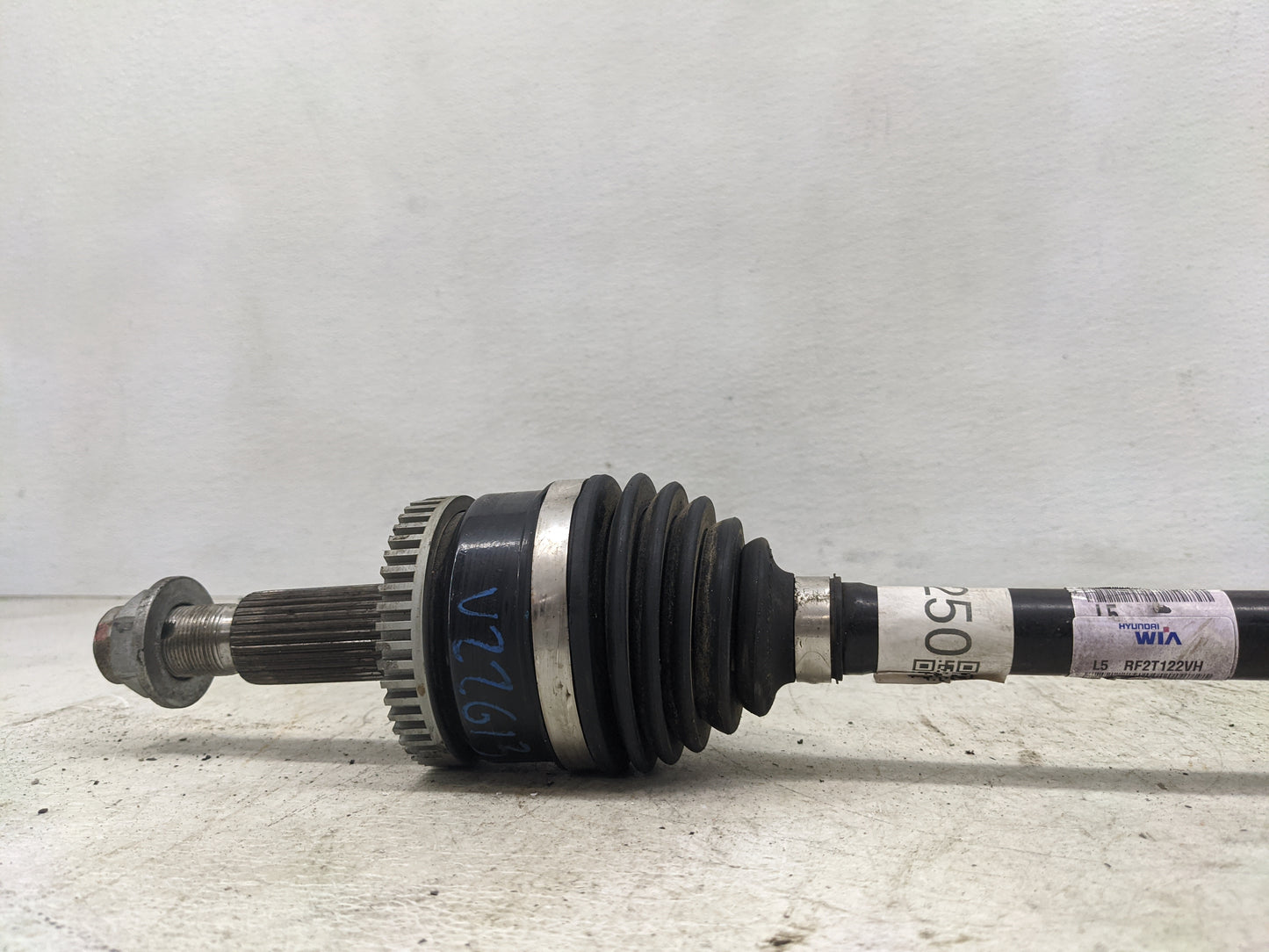 2011-2014 Chrysler 200 Axle Shaft Front Driver Cv C/v - Oemusedautoparts1.com