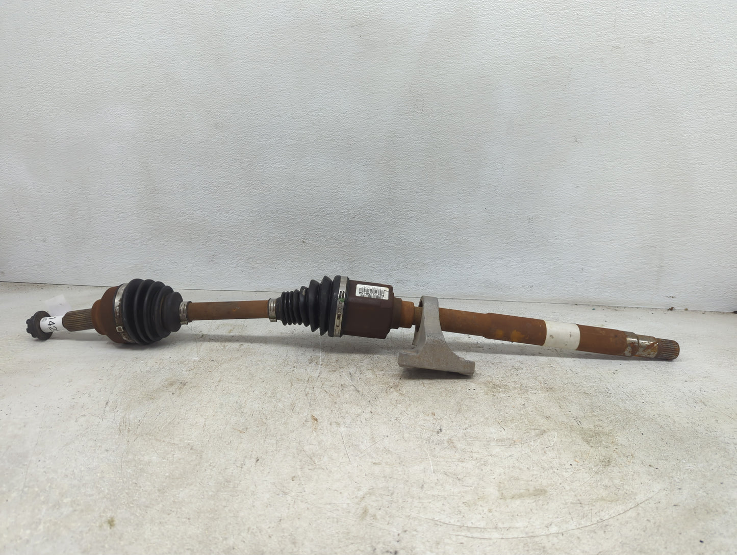 2011-2014 Chrysler 200 Axle Shaft Front Driver Cv C/v - Oemusedautoparts1.com