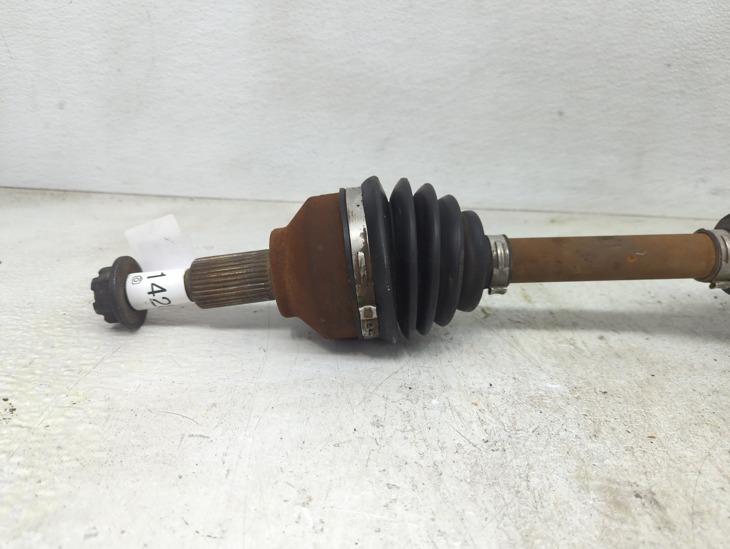 2011-2014 Chrysler 200 Axle Shaft Front Driver Cv C/v - Oemusedautoparts1.com