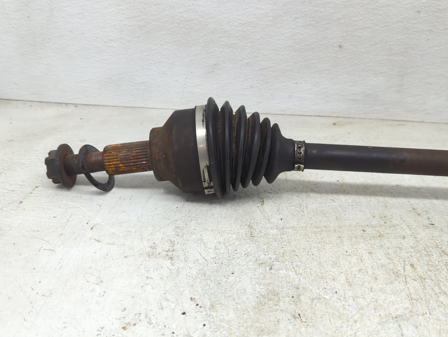 2011-2014 Chrysler 200 Axle Shaft Front Driver Cv C/v - Oemusedautoparts1.com