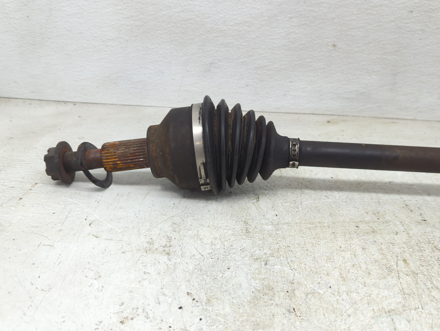 2011-2014 Chrysler 200 Axle Shaft Front Driver Cv C/v - Oemusedautoparts1.com
