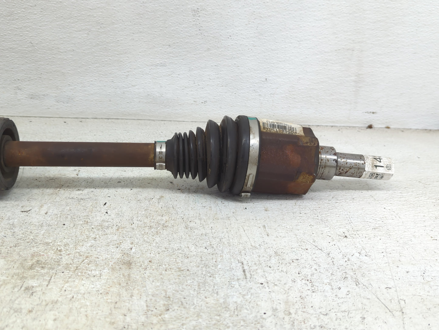 2011-2014 Chrysler 200 Axle Shaft Front Driver Cv C/v - Oemusedautoparts1.com