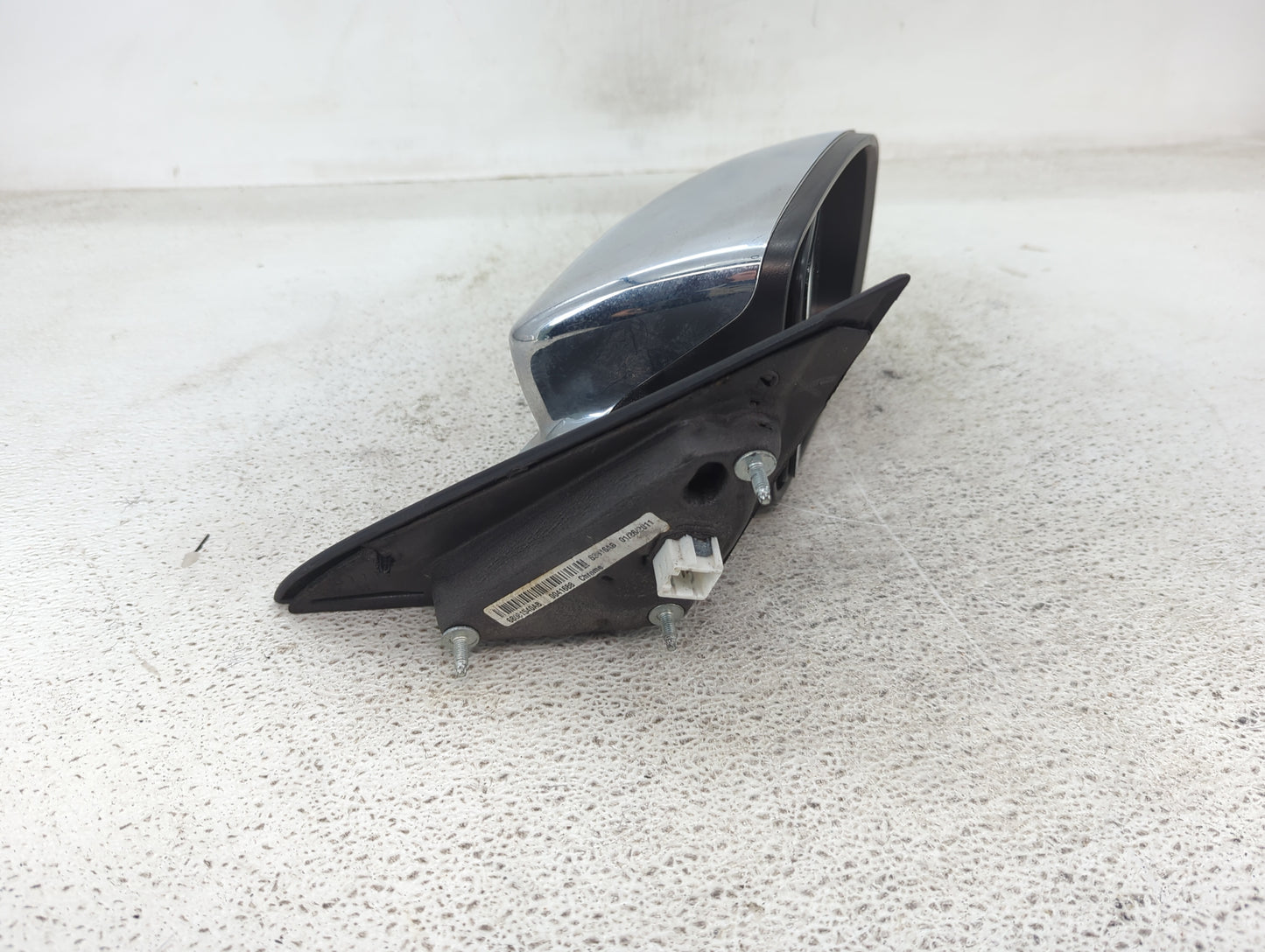 2011-2014 Chrysler 200 Passenger Side View Mirror - Right Door Mirror OEM Used - Oemusedautoparts1.com