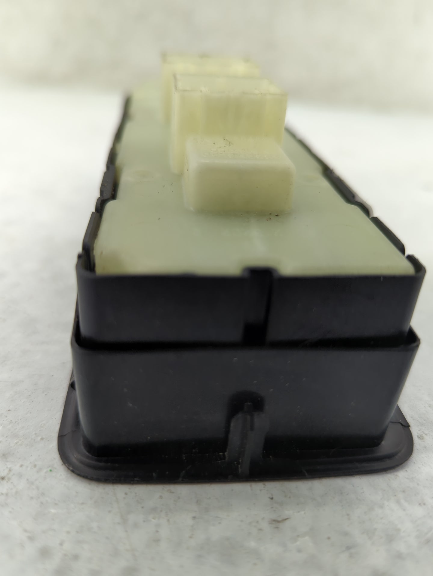 2011-2014 Chrysler 200 Master Power Window Switch Replacement Driver Side Left P/N:04602780AA Fits OEM Used Auto Parts - Oem
