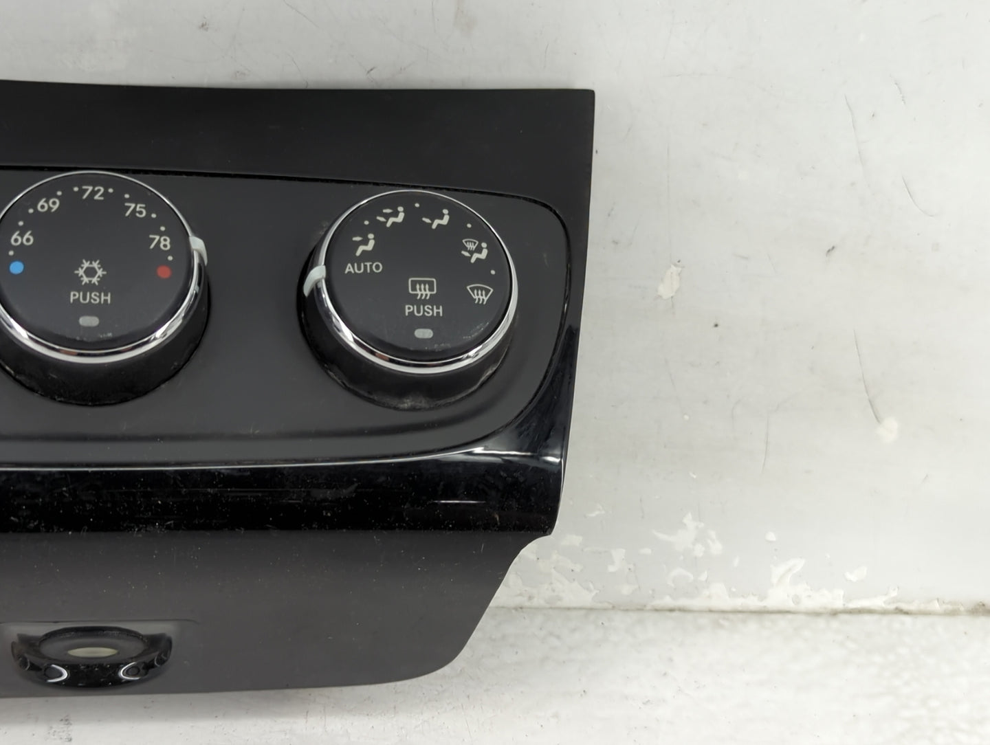 2011-2014 Chrysler 200 Climate Control Module Temperature AC/Heater Replacement P/N:1104815X-03-XX Fits OEM Used Auto Parts 