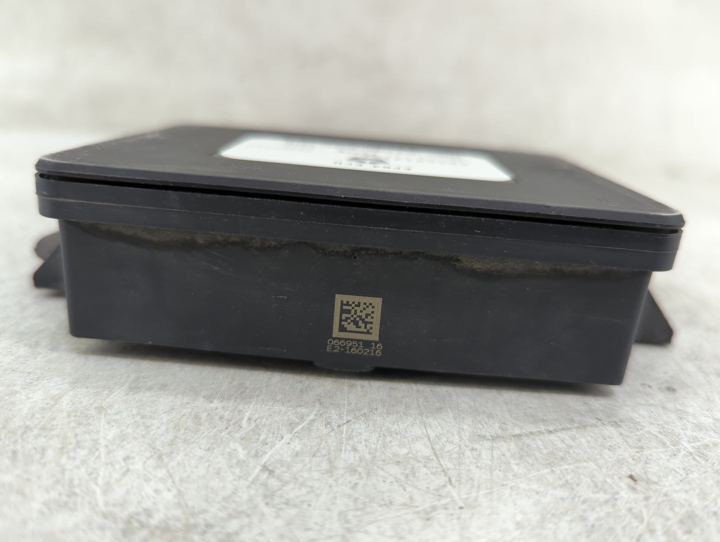 2015-2017 Chrysler 200 Parking Brake Control Module 1464511 - Oemusedautoparts1.com