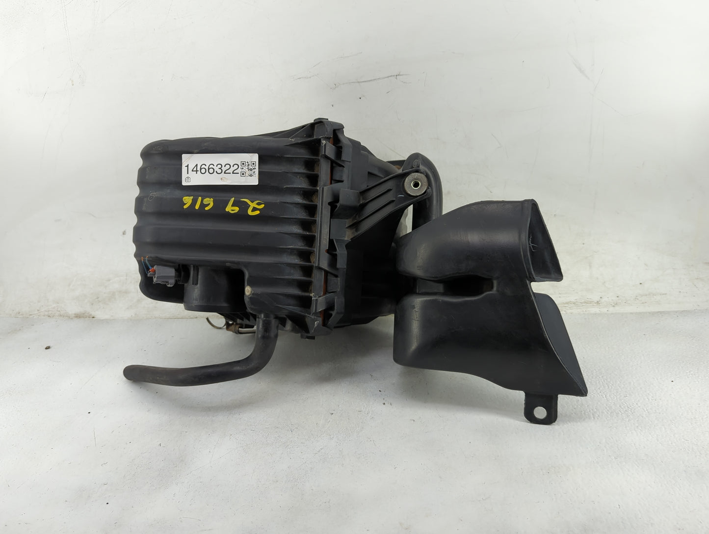 2011-2014 Chrysler 200 Air Cleaner Intake-duct Hose Tube 1466322 - Oemusedautoparts1.com