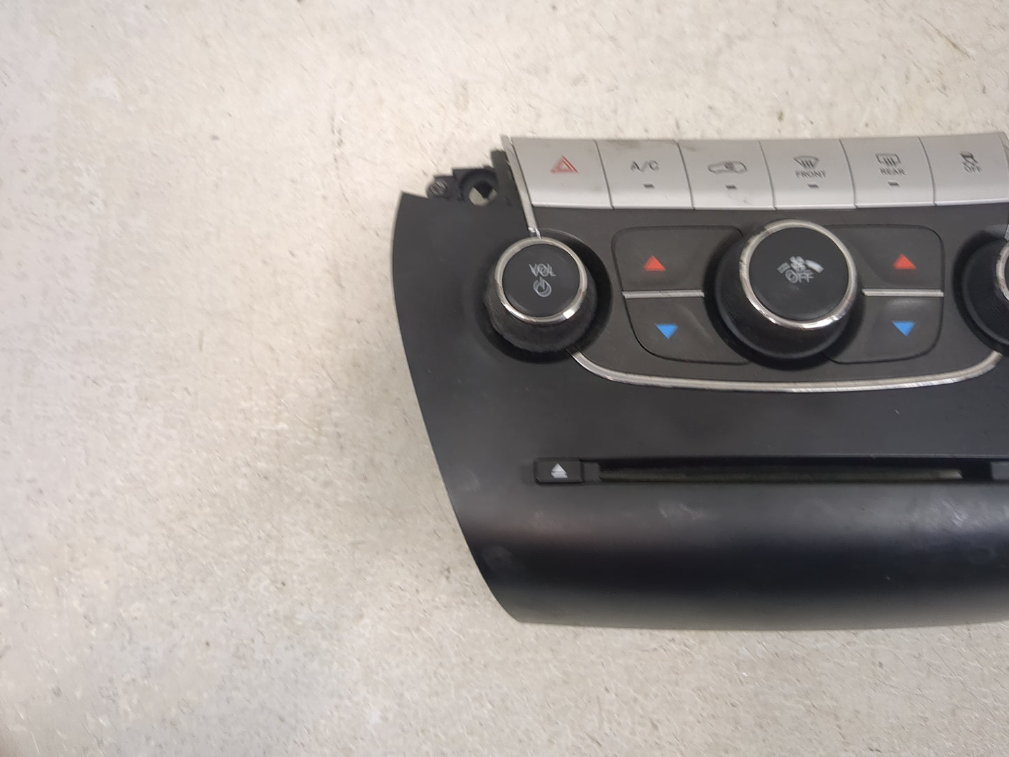 2011-2014 Chrysler 200 Climate Control Module Temperature AC/Heater Replacement P/N:K9AD Fits OEM Used Auto Parts - Oemuseda
