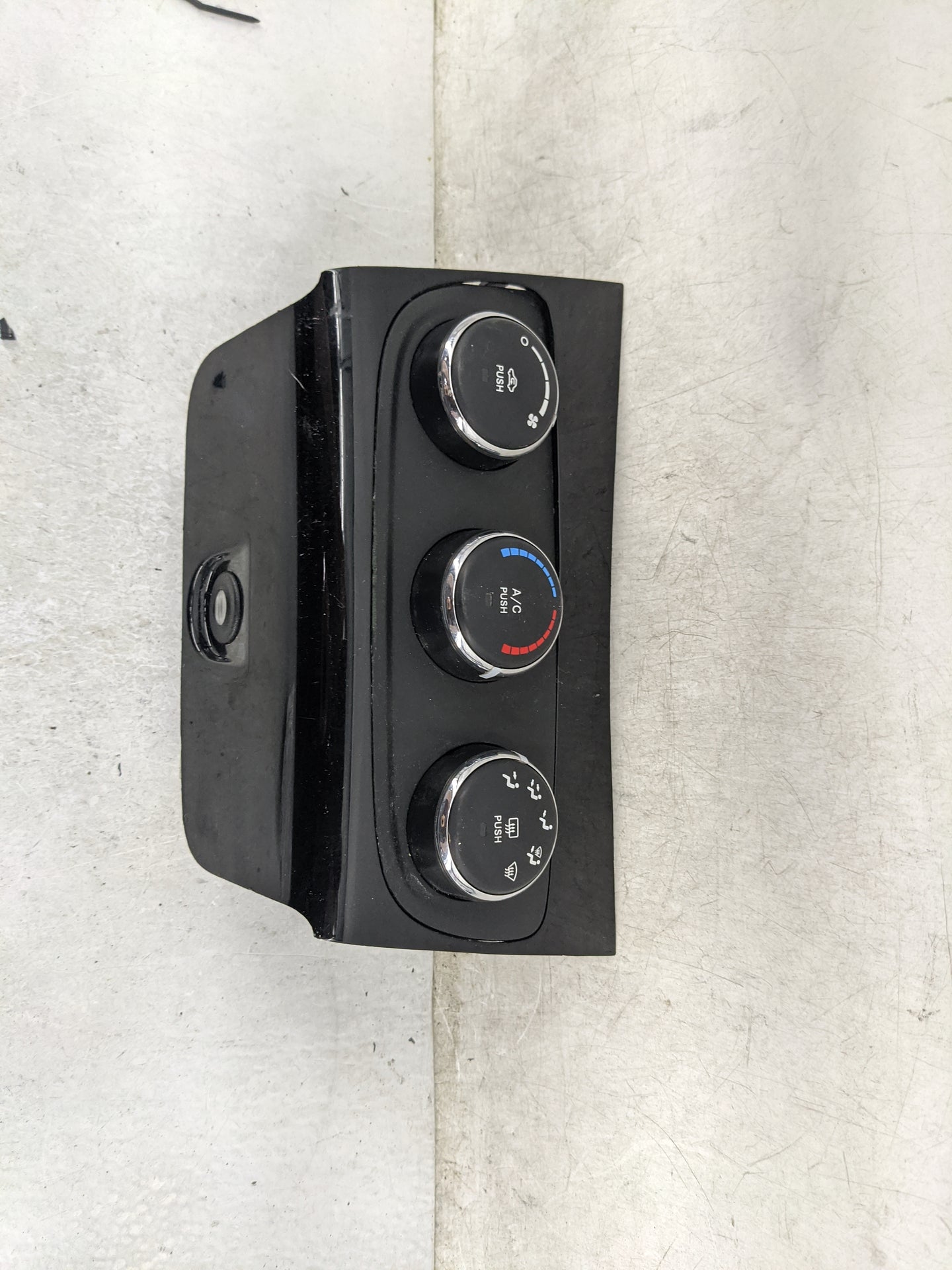 2011-2014 Chrysler 200 Climate Control Module Temperature AC/Heater Replacement Fits Fits 2010 2011 2012 2013 2014 OEM Used 