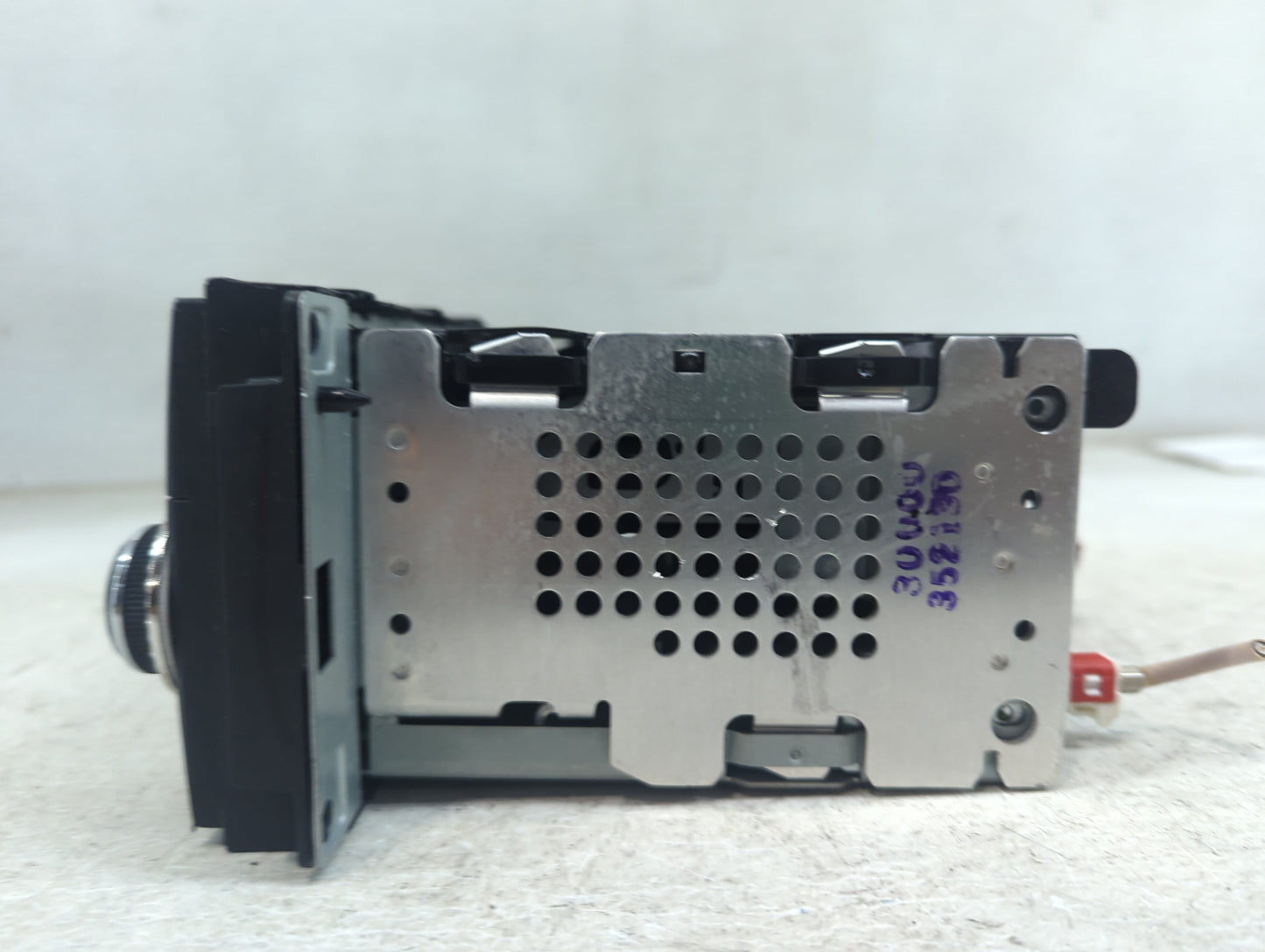 2013-2014 Chrysler 200 Radio AM FM Cd Player Receiver Replacement P/N:P05091195AC SPNP05091195AC Fits Fits 2013 2014 OEM Use
