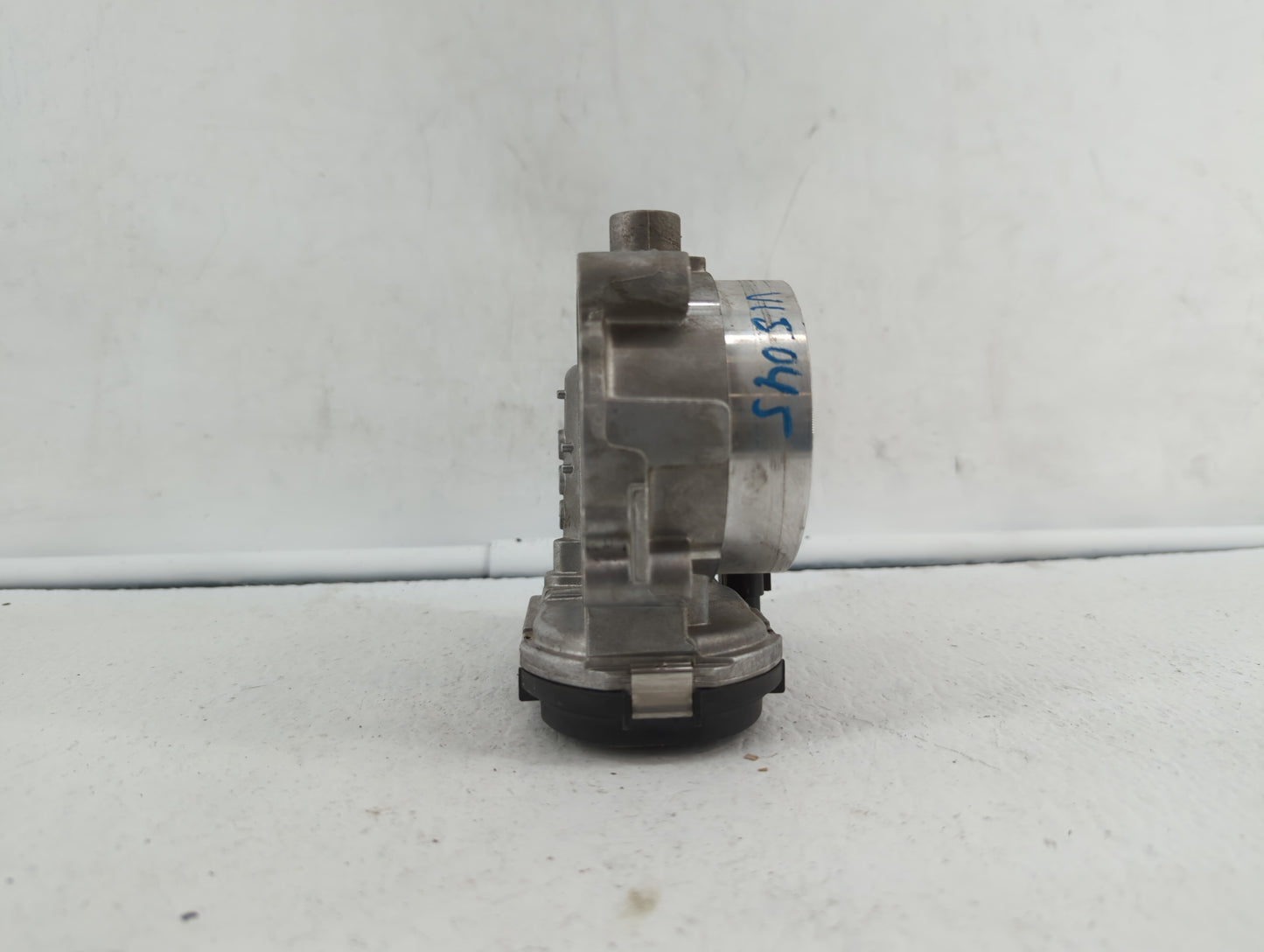 2011-2017 Chrysler 200 Throttle Body P/N:05184349AD 05184349AC Fits Fits 2011 2012 2013 2014 2015 2016 2017 2018 2019 OEM Us