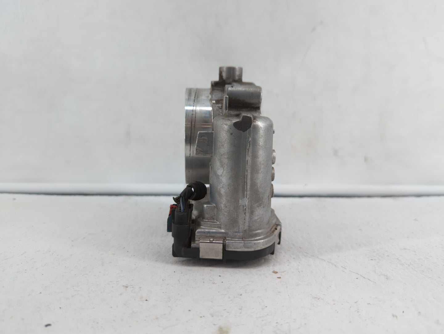 2011-2017 Chrysler 200 Throttle Body P/N:05184349AD 05184349AC Fits Fits 2011 2012 2013 2014 2015 2016 2017 2018 2019 OEM Us