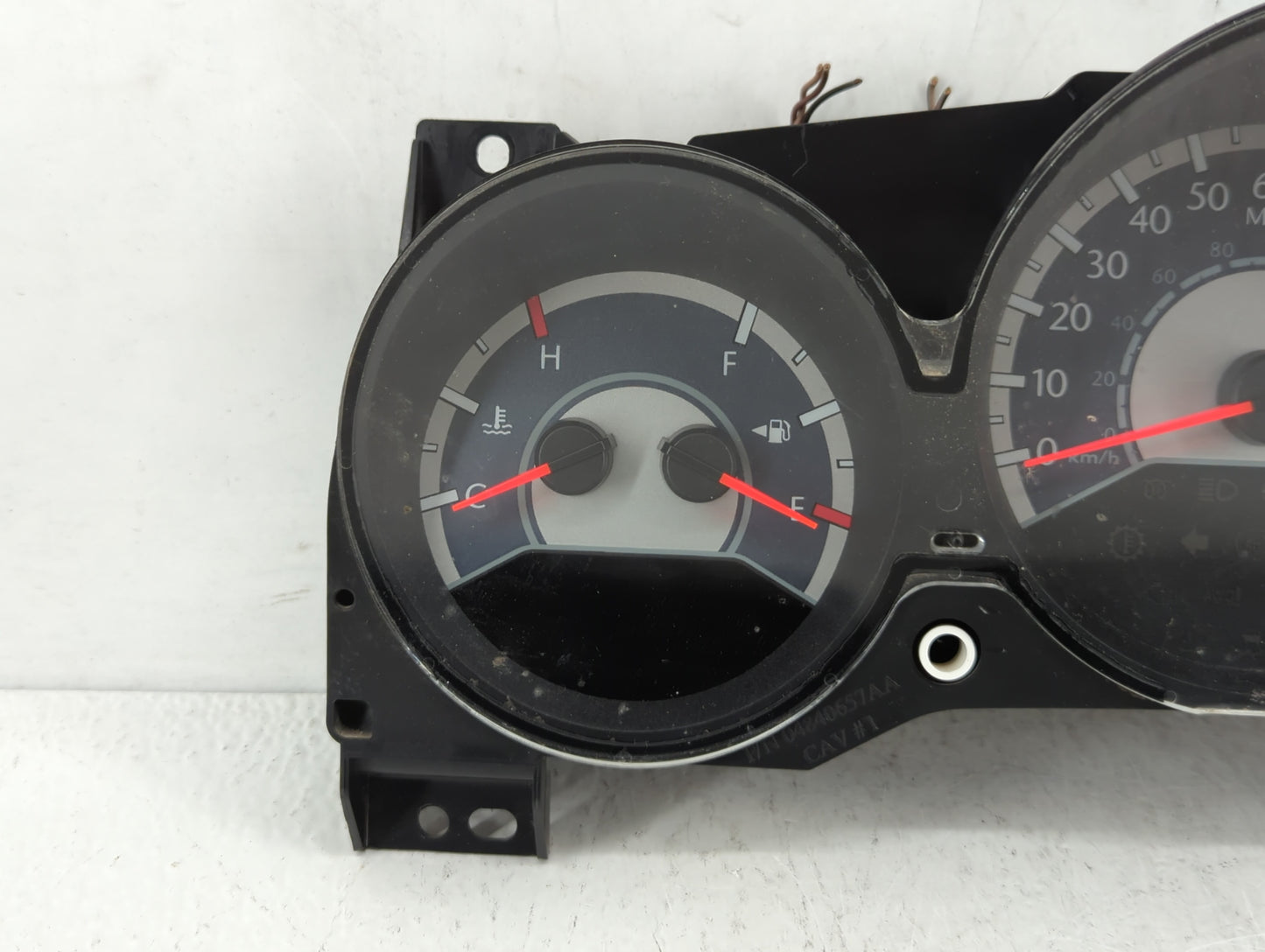 2011-2014 Chrysler 200 Instrument Cluster Speedometer Gauges P/N:P56046512AH Fits Fits 2011 2012 2013 2014 OEM Used Auto Par