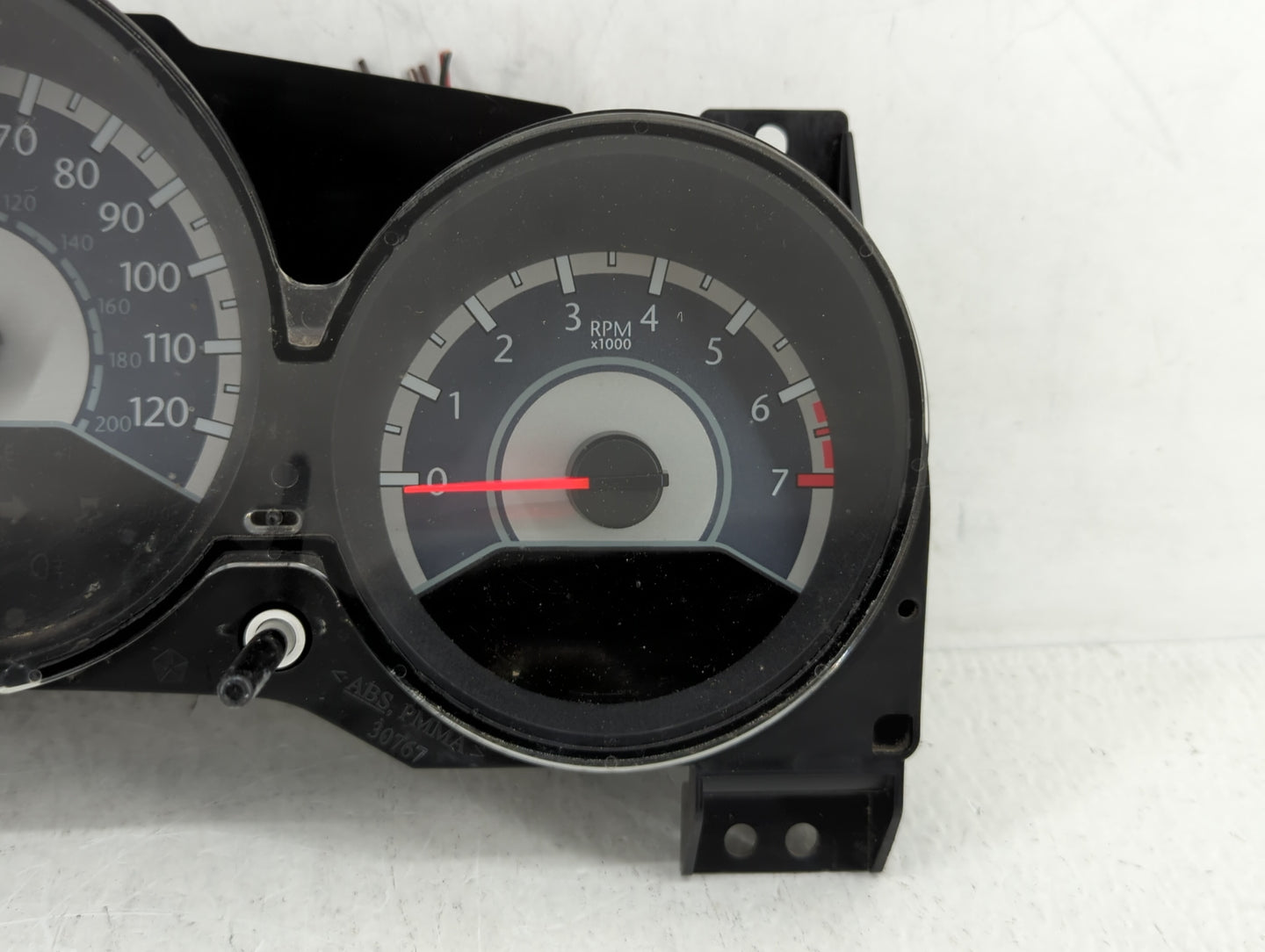2011-2014 Chrysler 200 Instrument Cluster Speedometer Gauges P/N:P56046512AH Fits Fits 2011 2012 2013 2014 OEM Used Auto Par